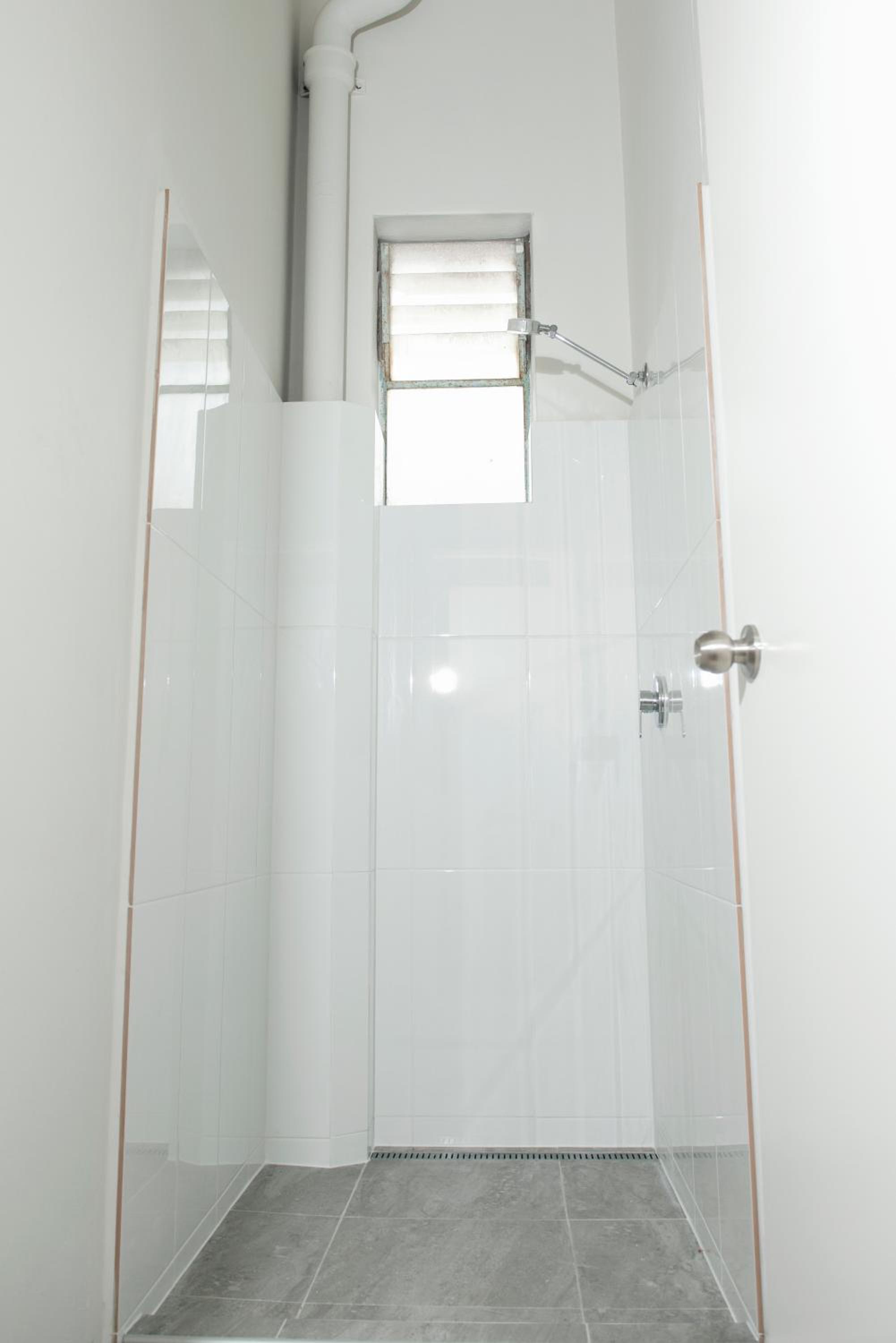 Double Room - Photo 9