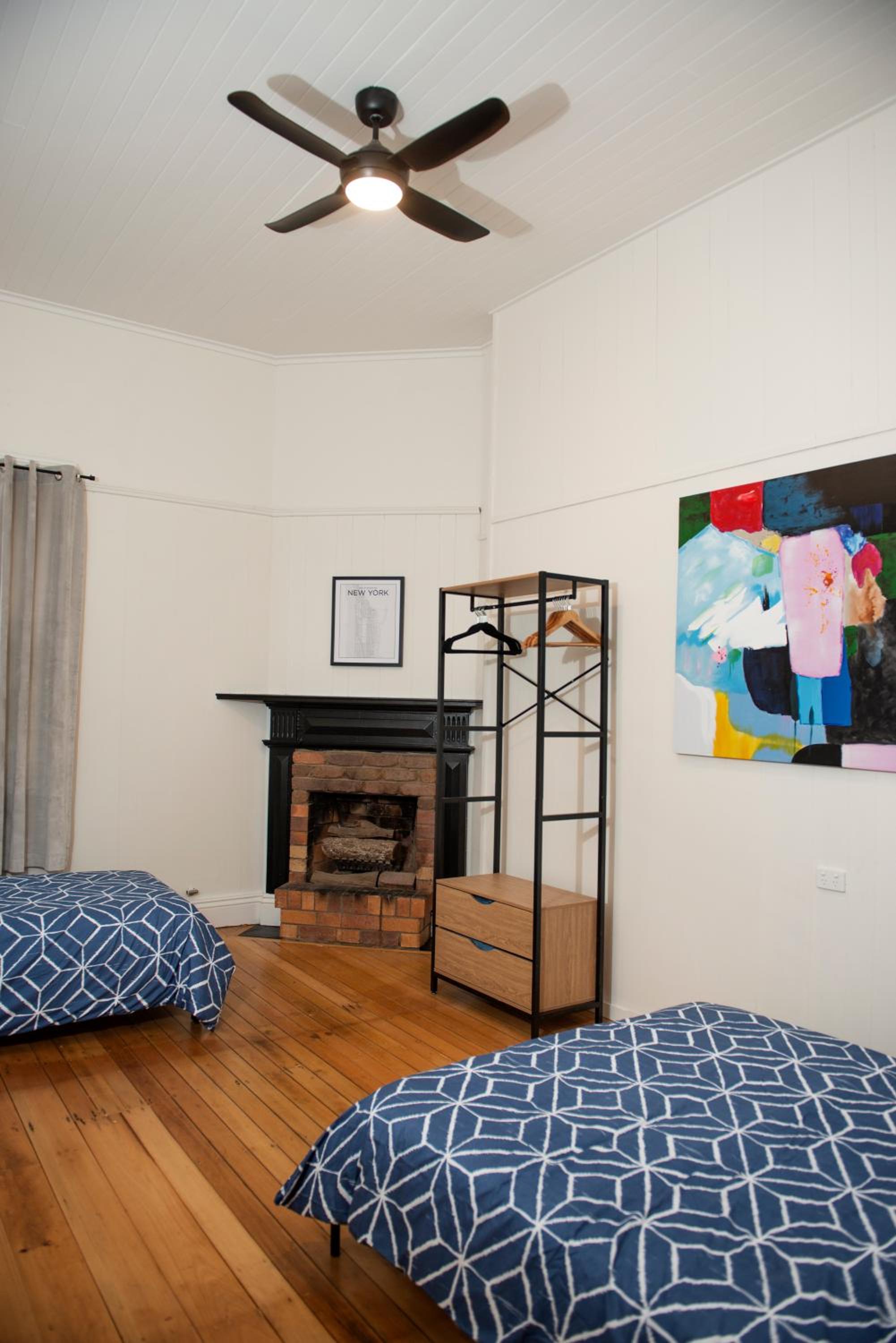 Family Room - Photo 17