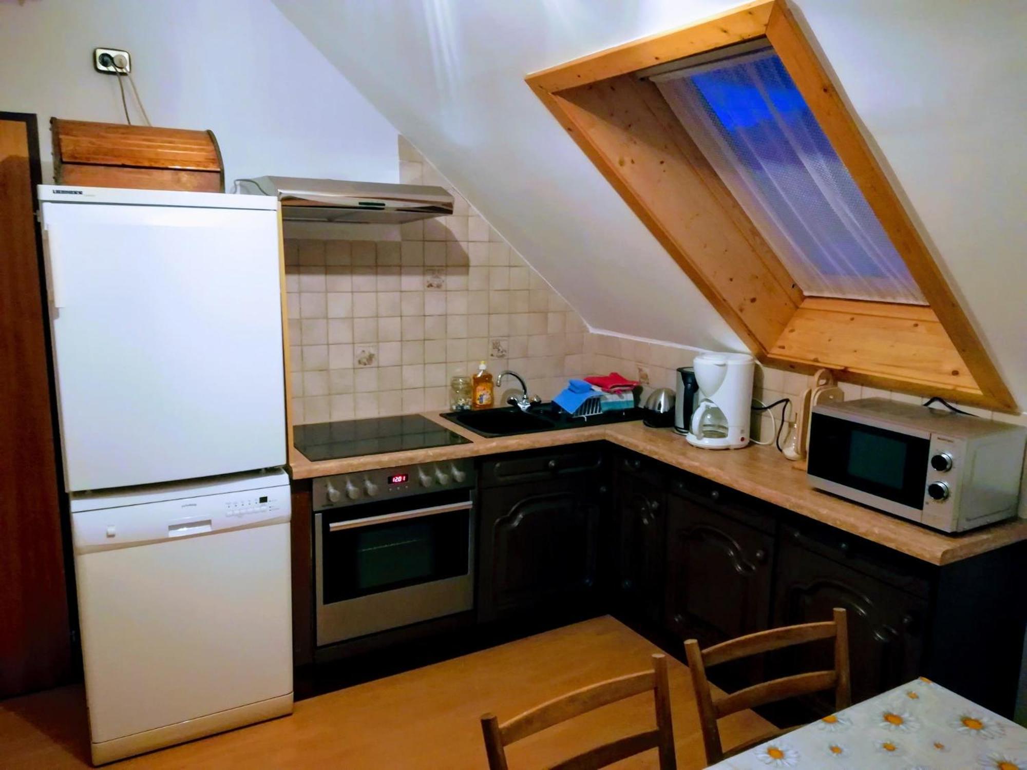 Two-Bedroom Apartment - Photo 4