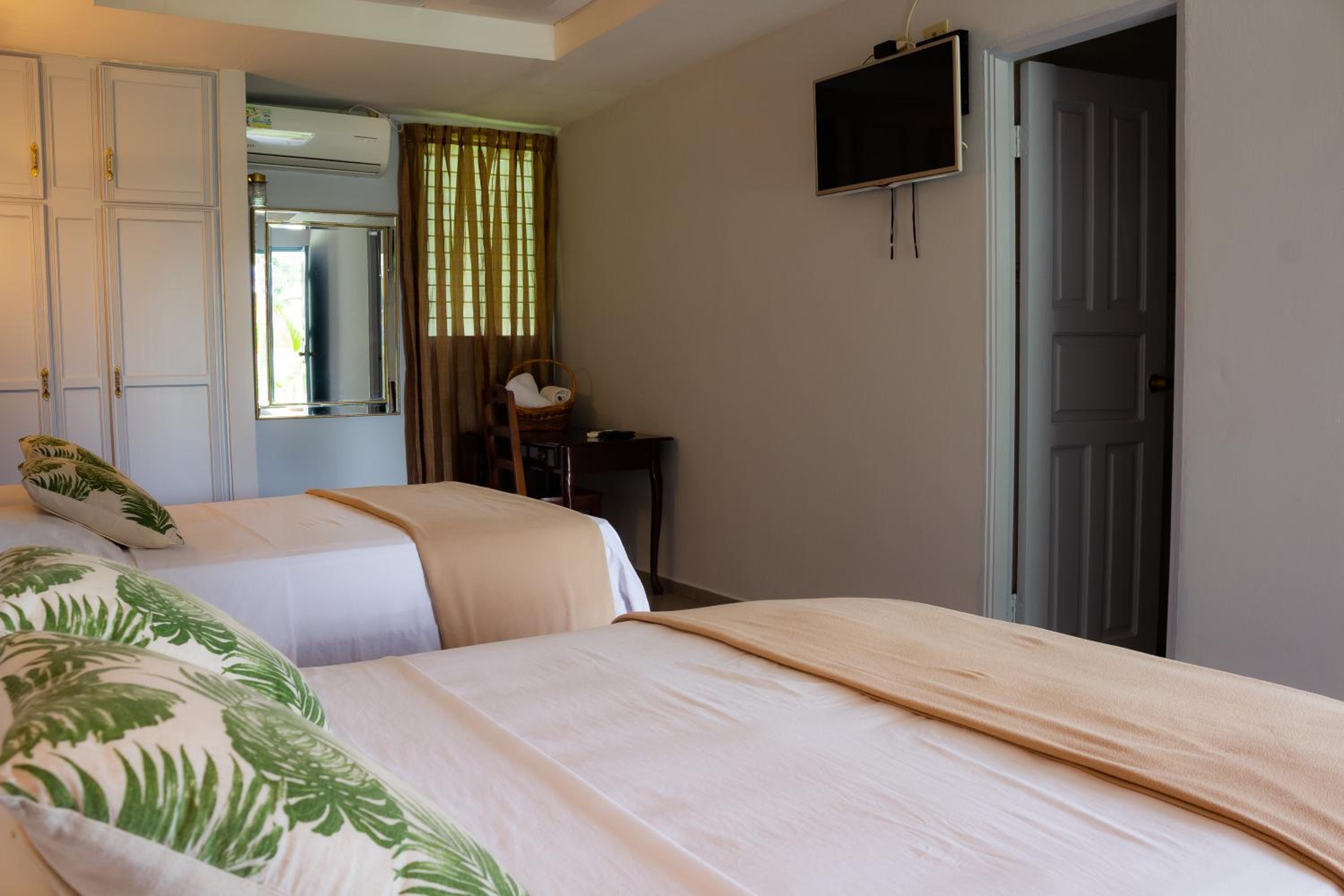 Deluxe Quadruple Room photo 1