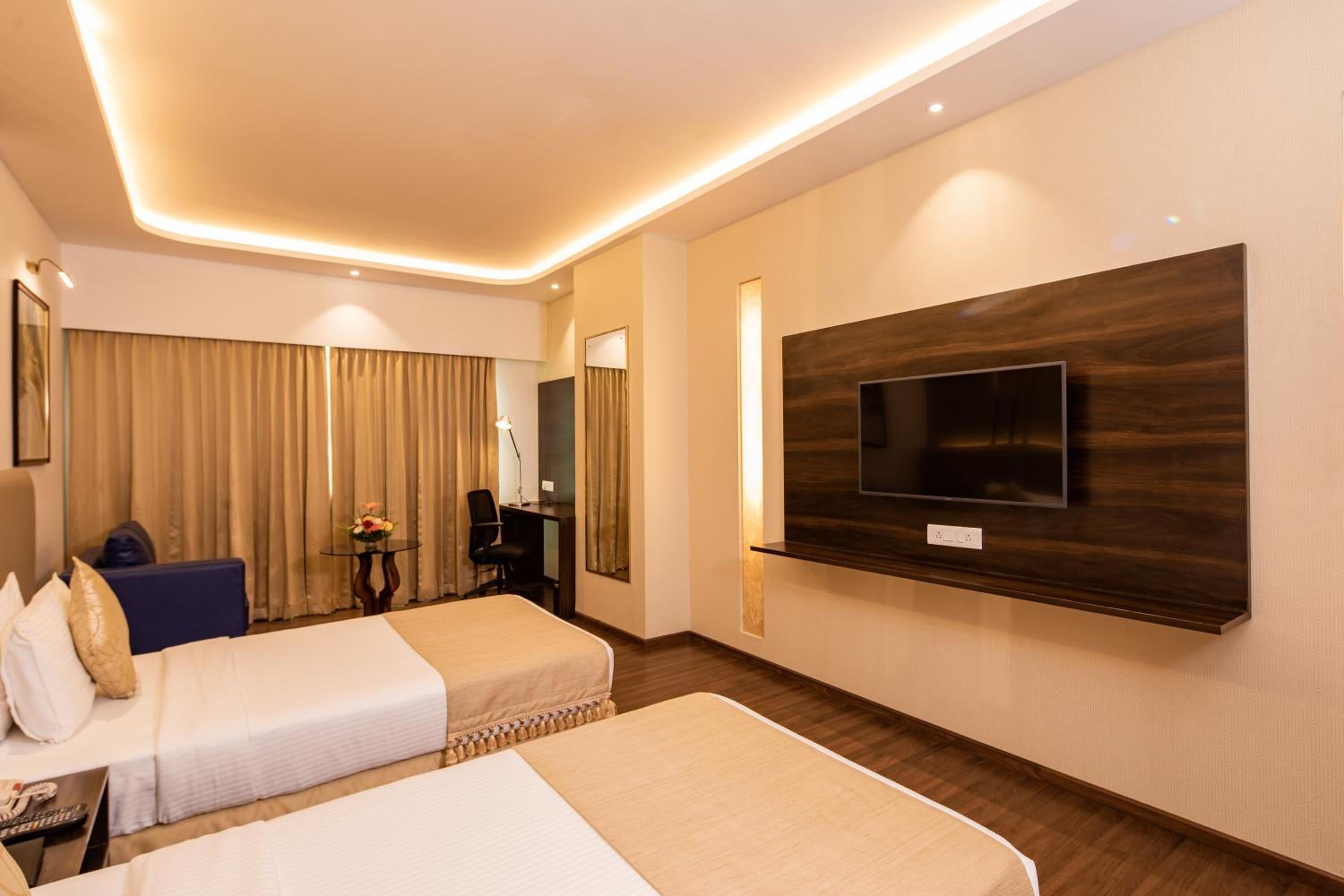 Gold Club Room - Photo 6