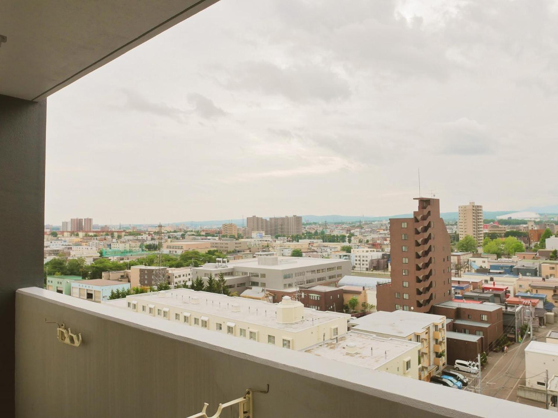Apartment - Photo 2