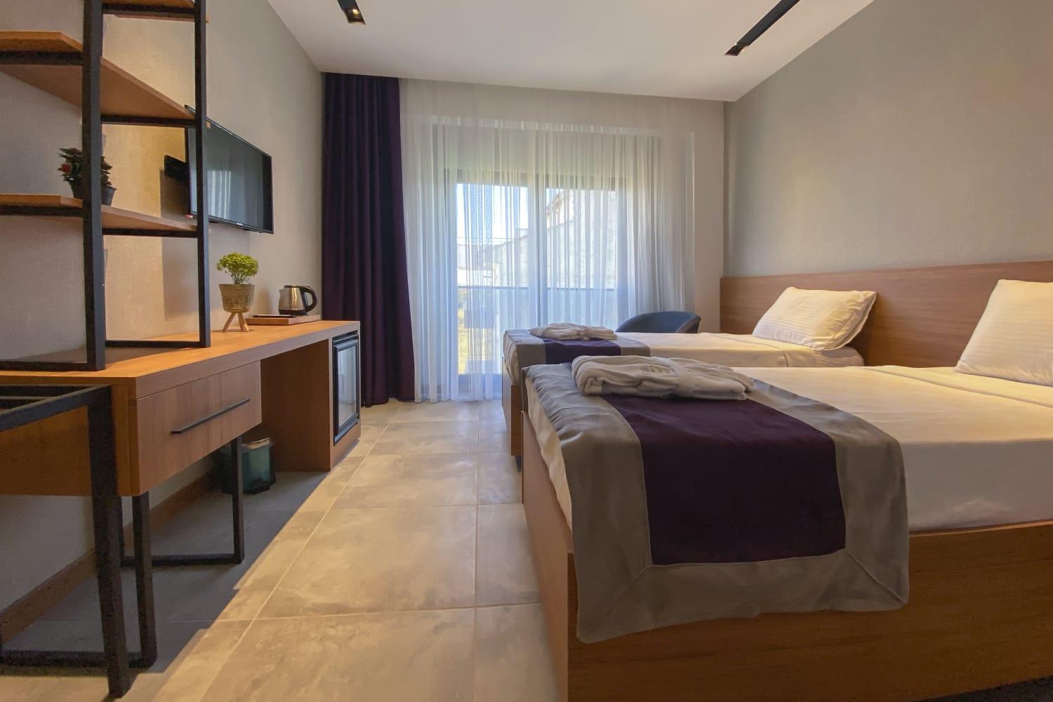 Triple Room - Photo 1