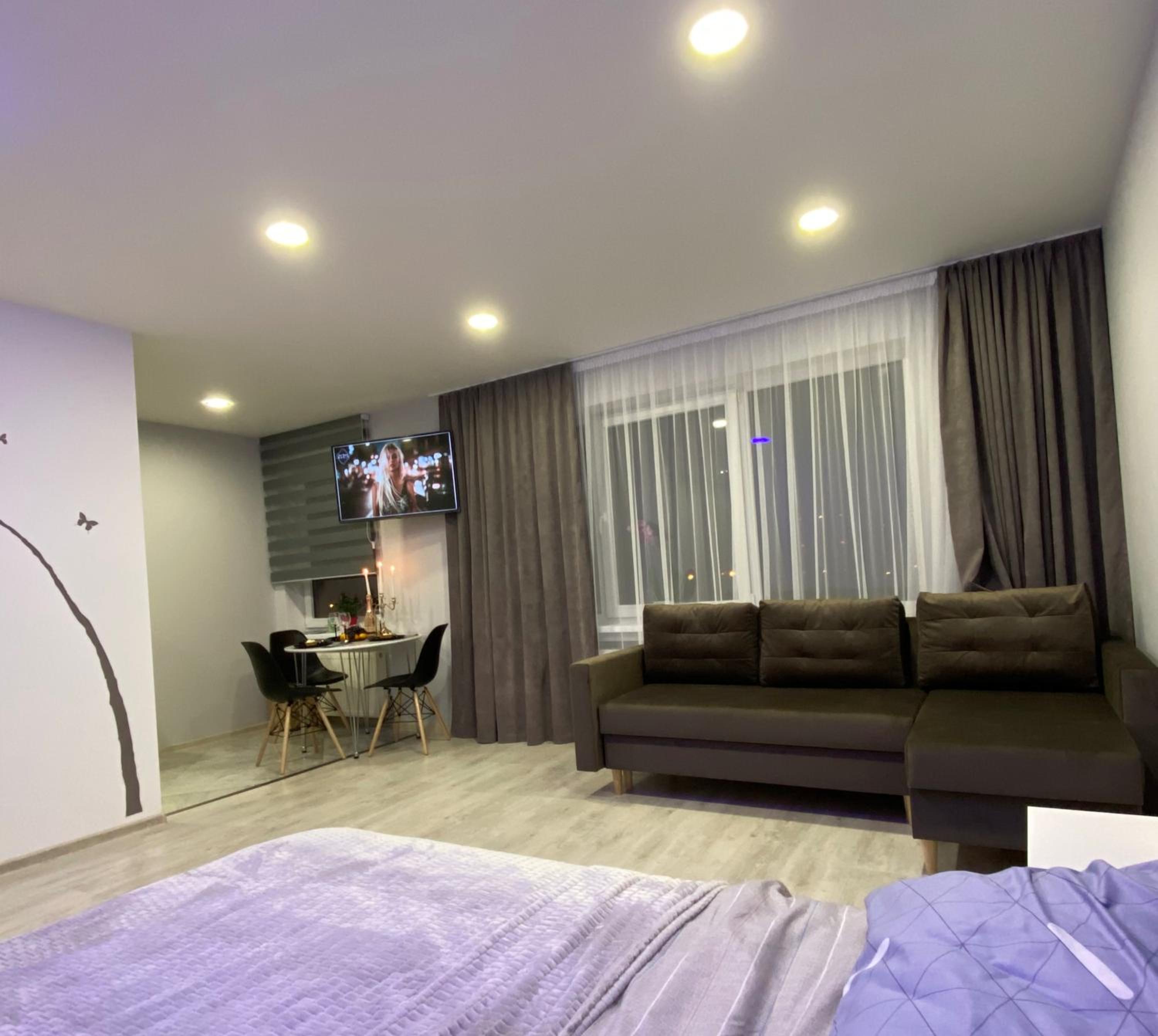 One-Bedroom Apartment - Photo 17