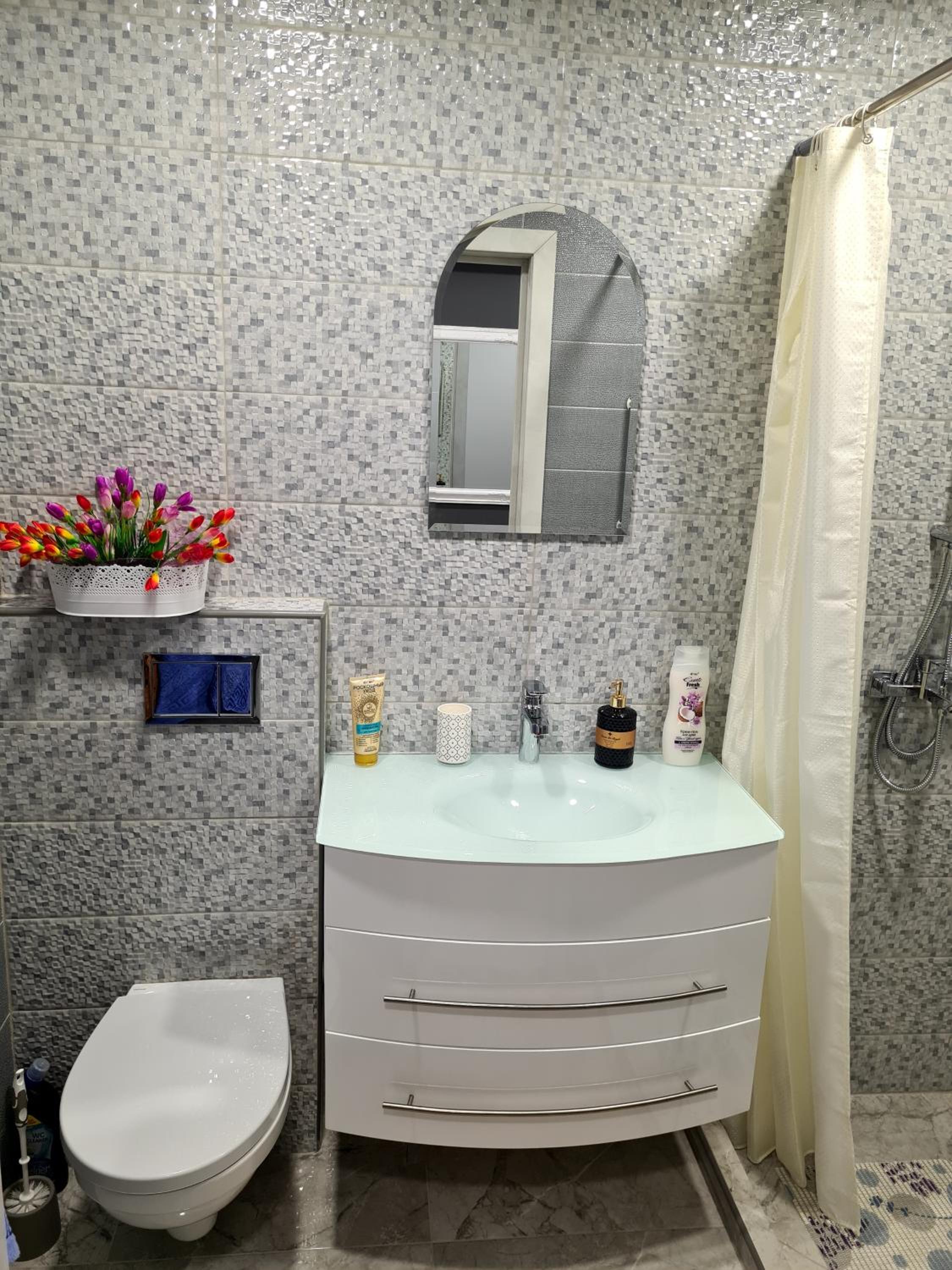 One-Bedroom Apartment - Photo 15