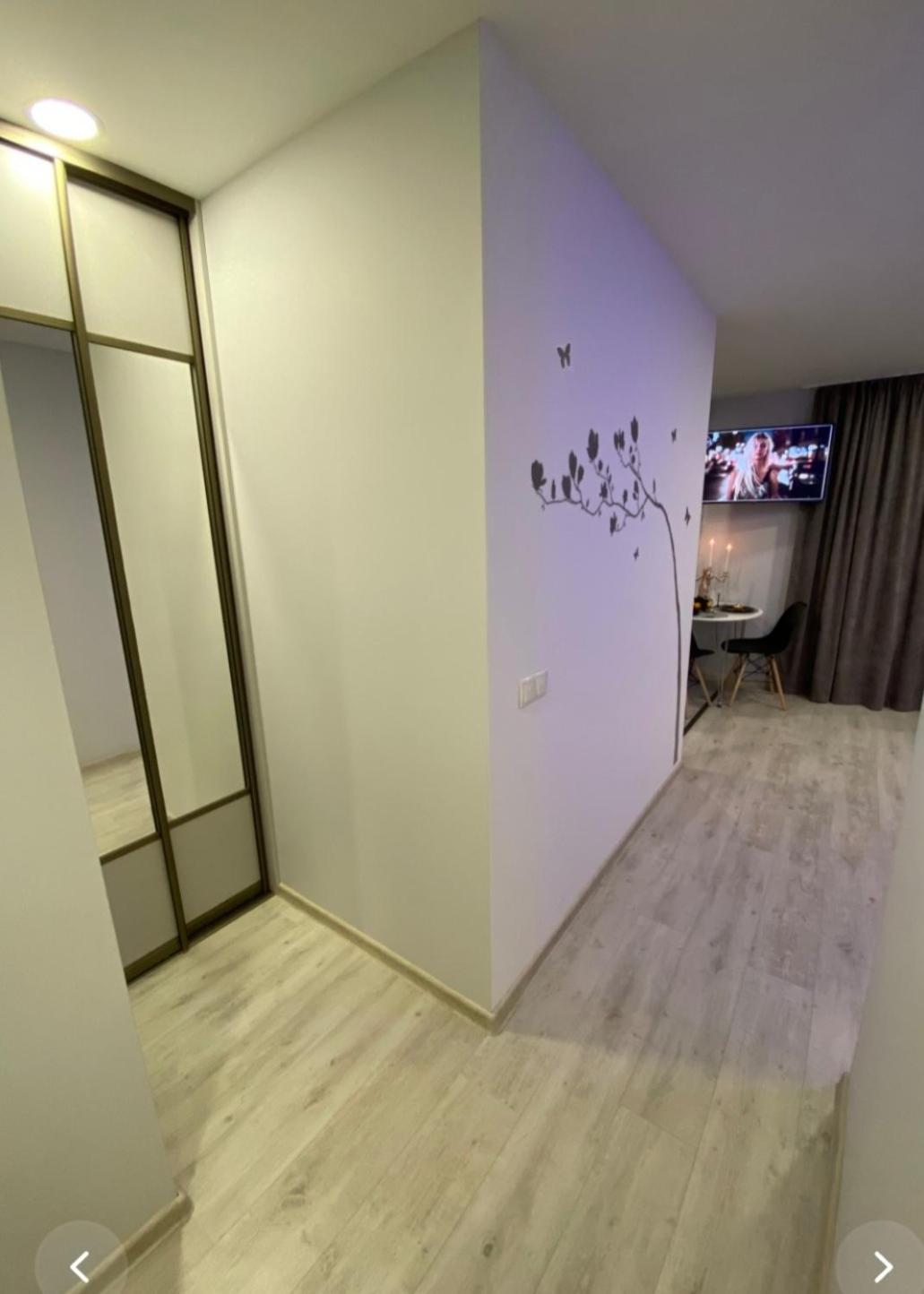 One-Bedroom Apartment - Photo 16