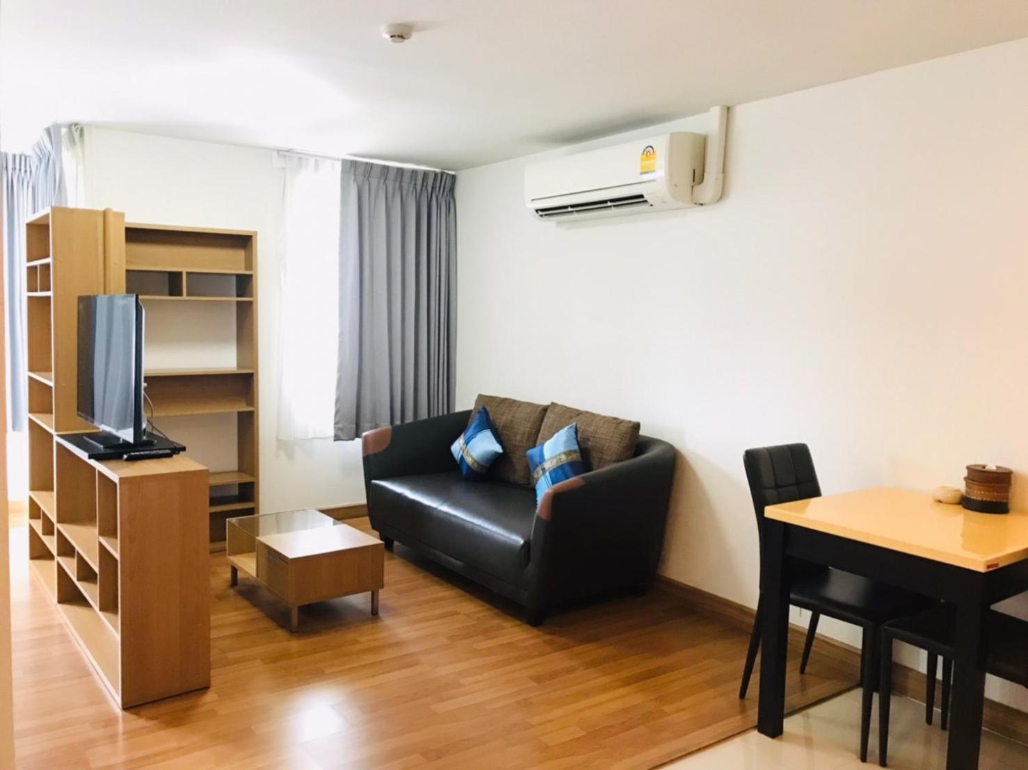 Deluxe King Room photo 3