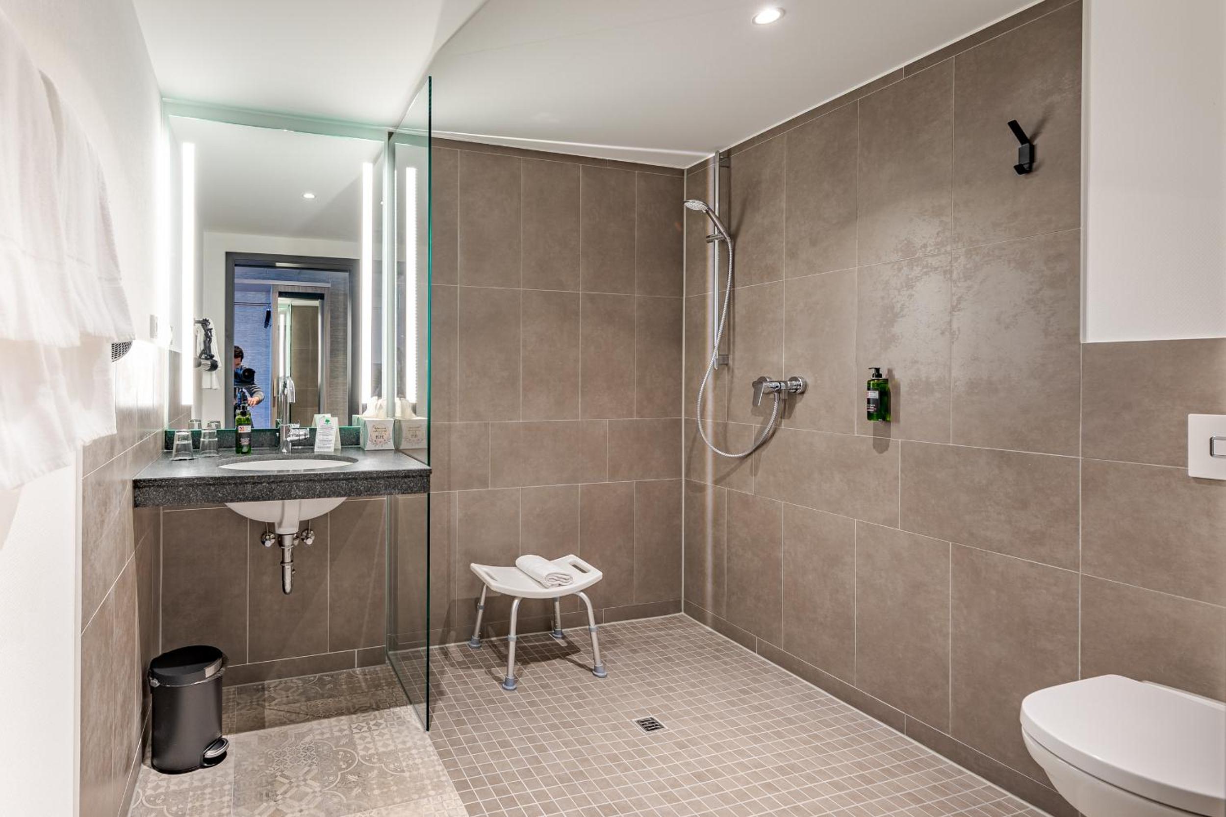 Double or Twin Room - Disability Access - Photo 2