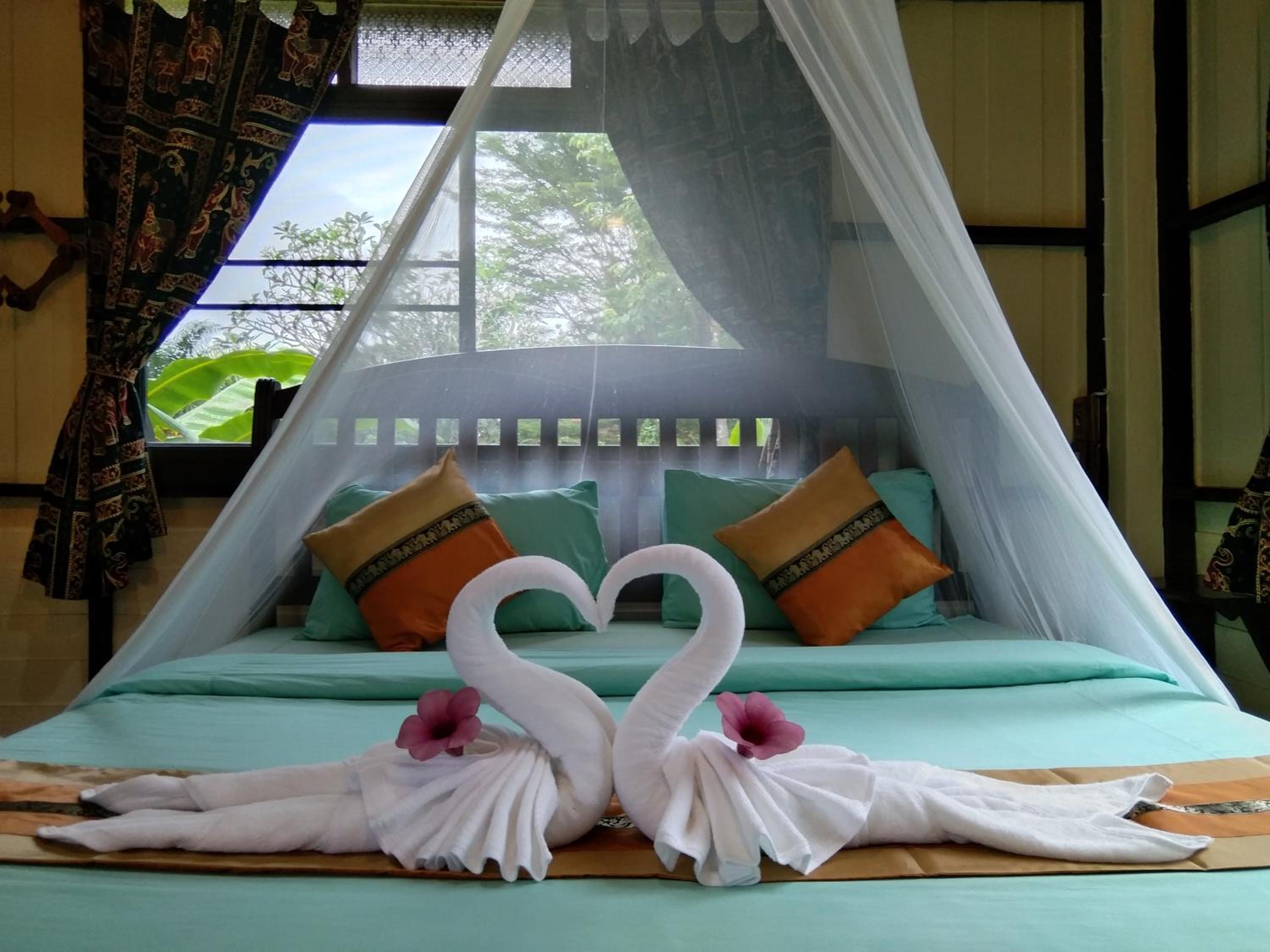 Queen Room with Garden View - Photo 31