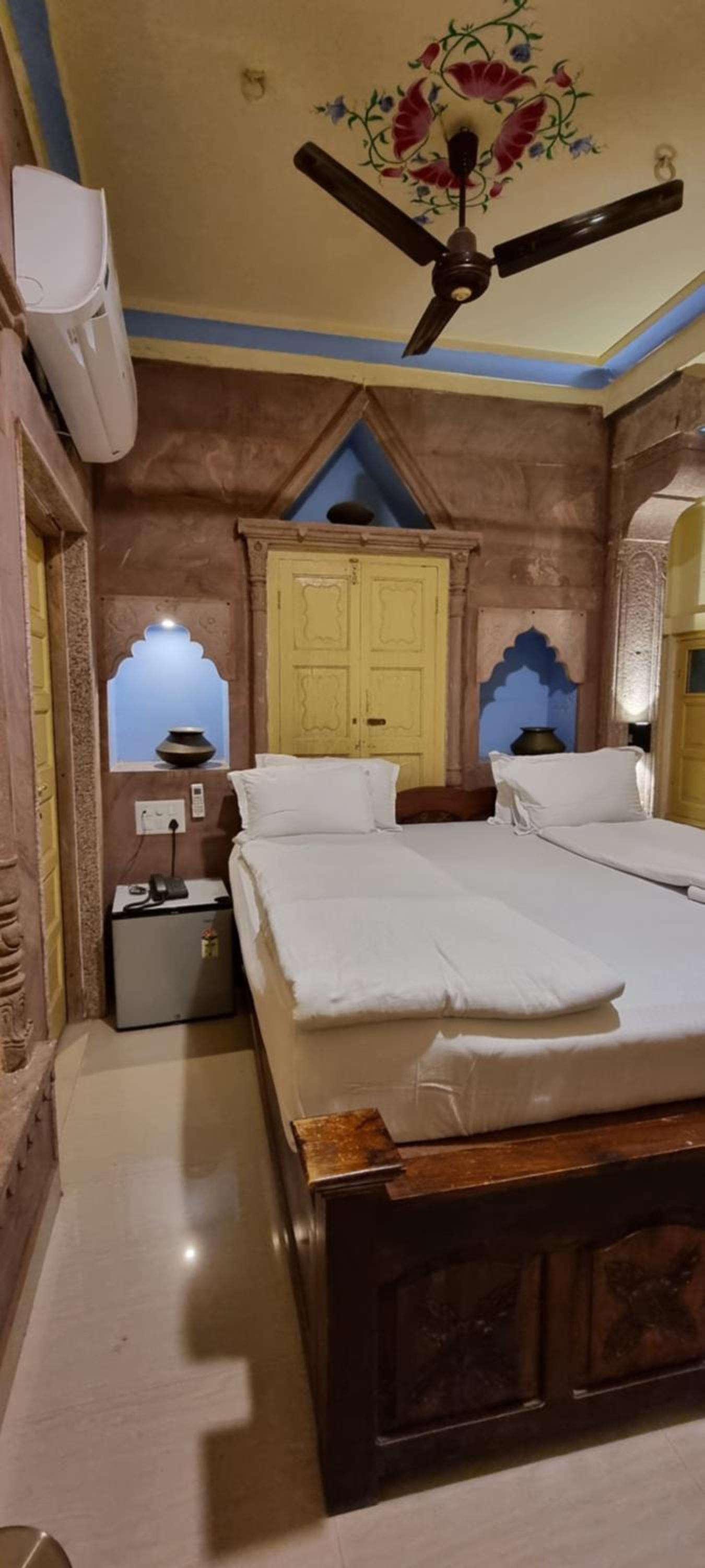 King Room with Balcony photo 3