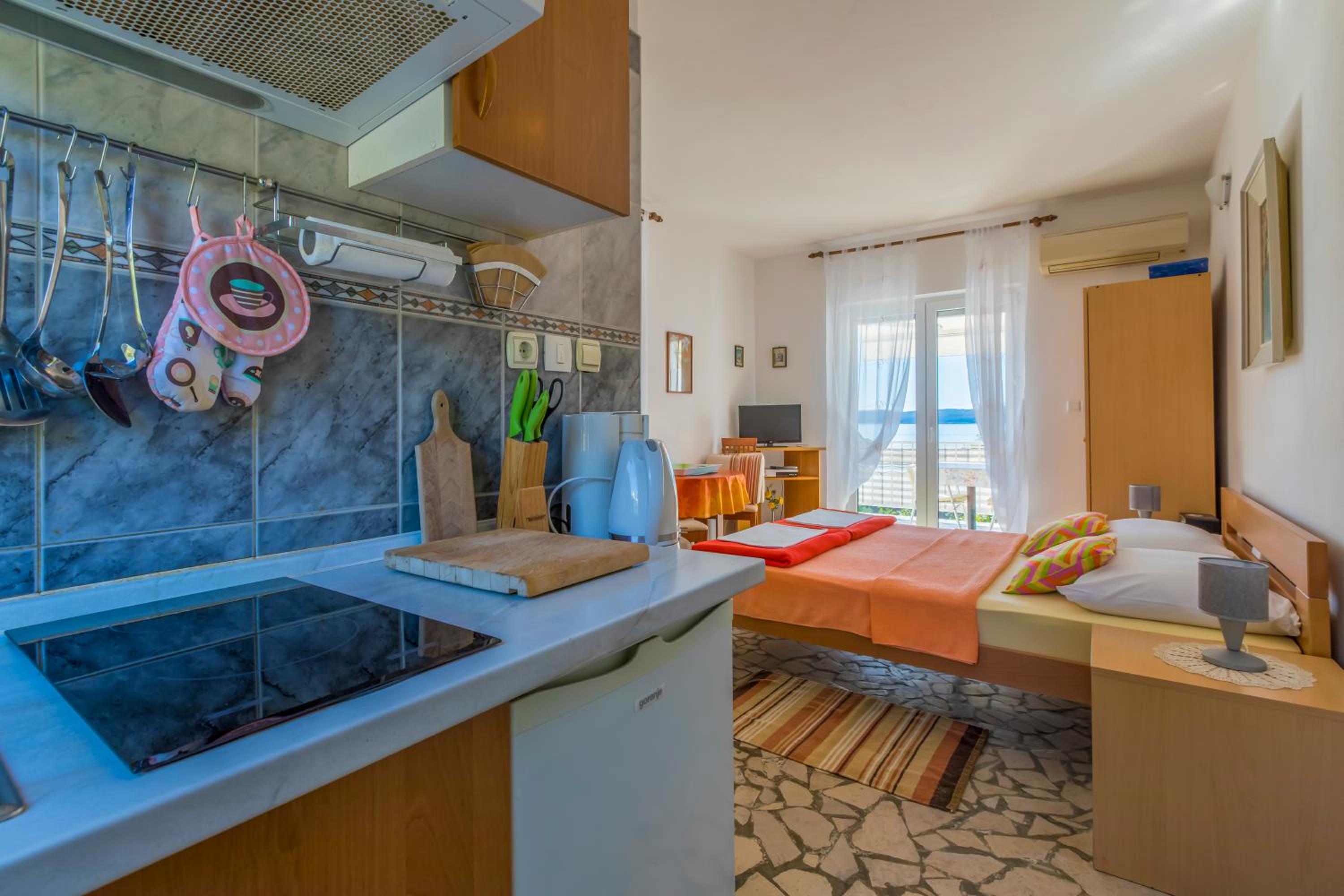 Studio with Terrace photo 1