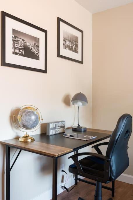 Two-Bedroom Apartment - Photo 20