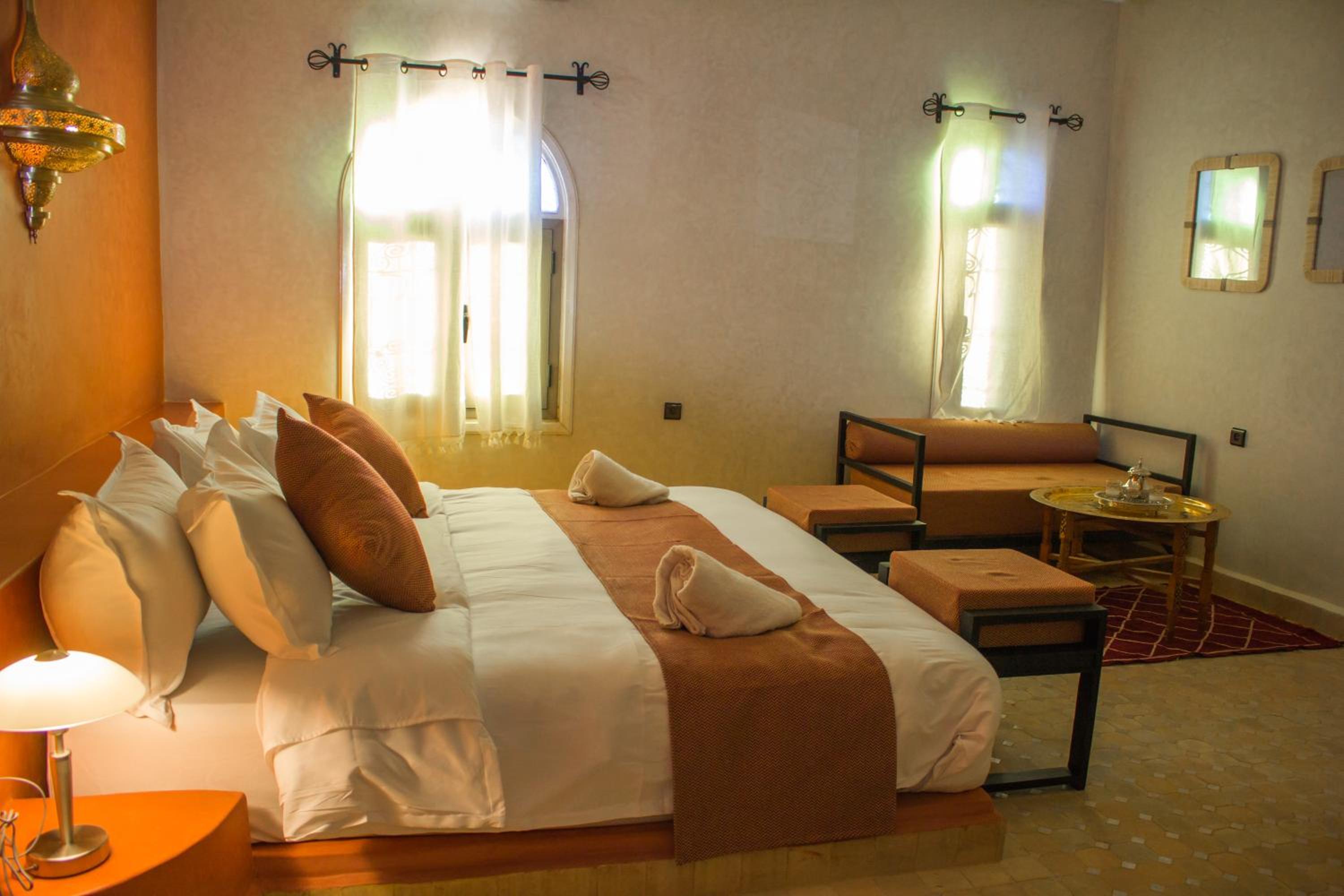 Double Room - Photo 8