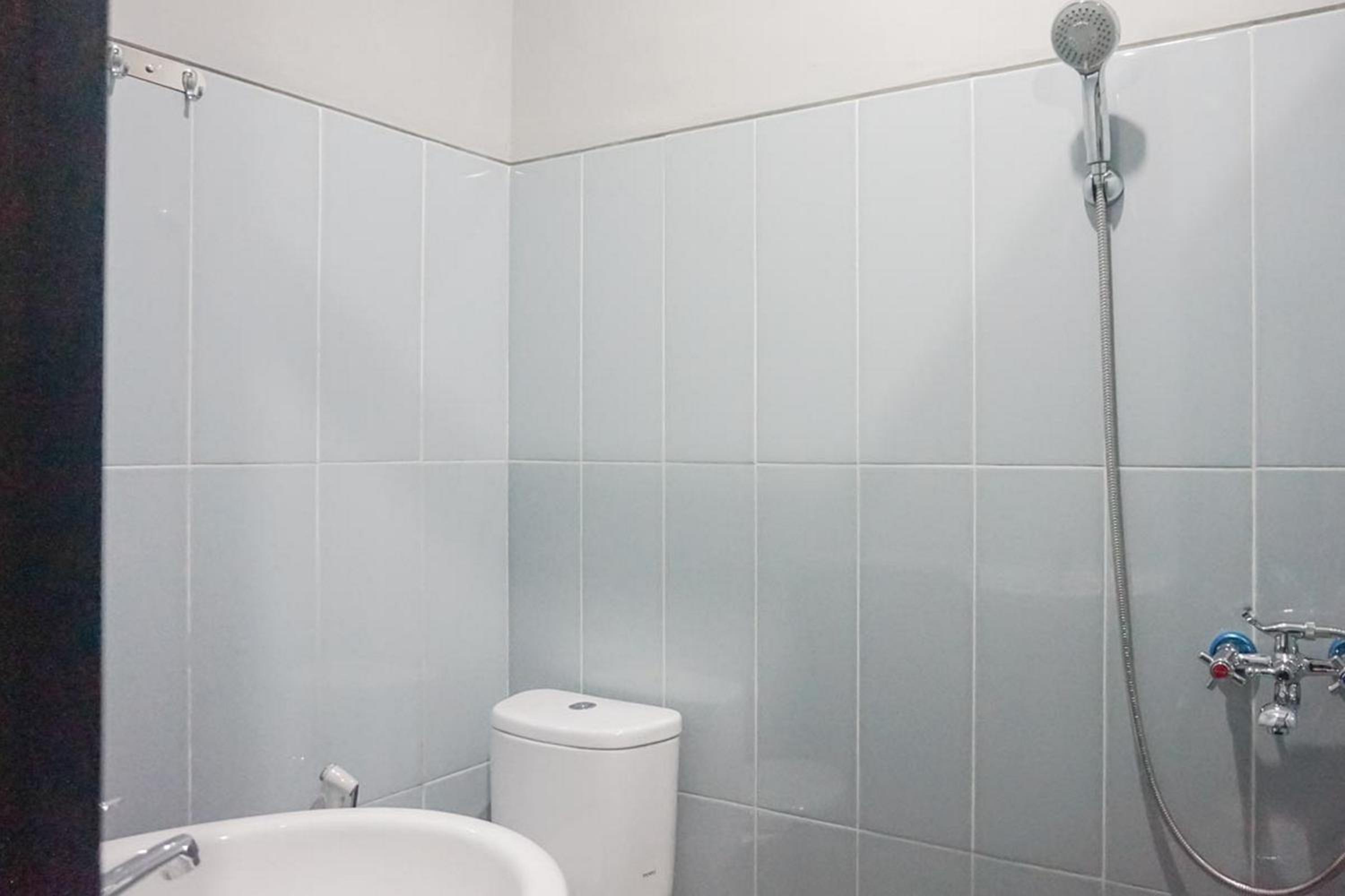 Standard Double Room - Photo 2