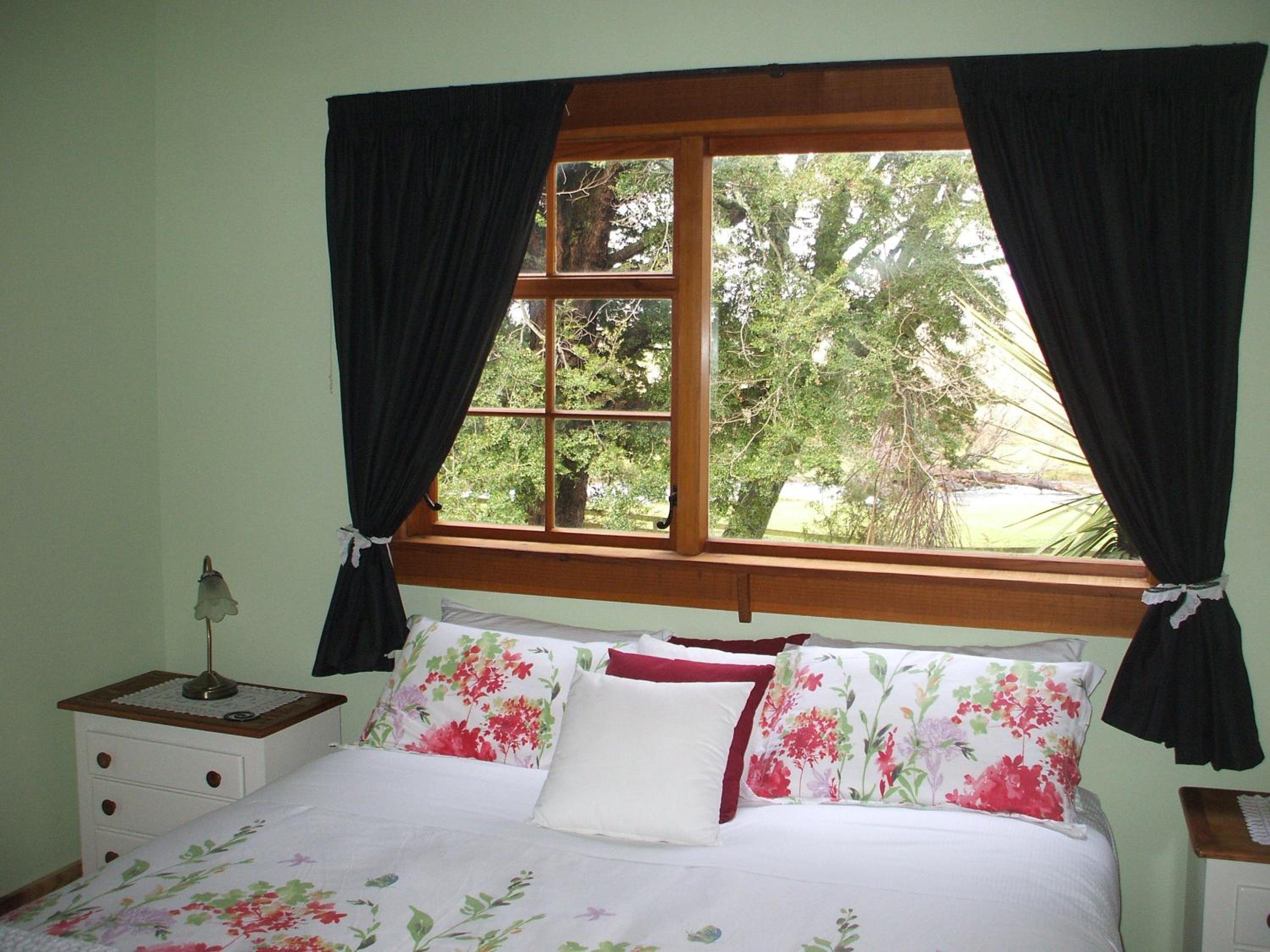 One-Bedroom Lodge Suite photo 2