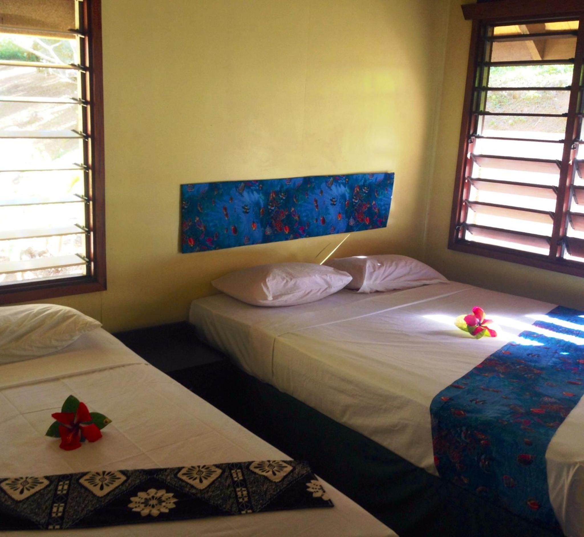 Two Bedroom Beachfront Bungalow photo 14