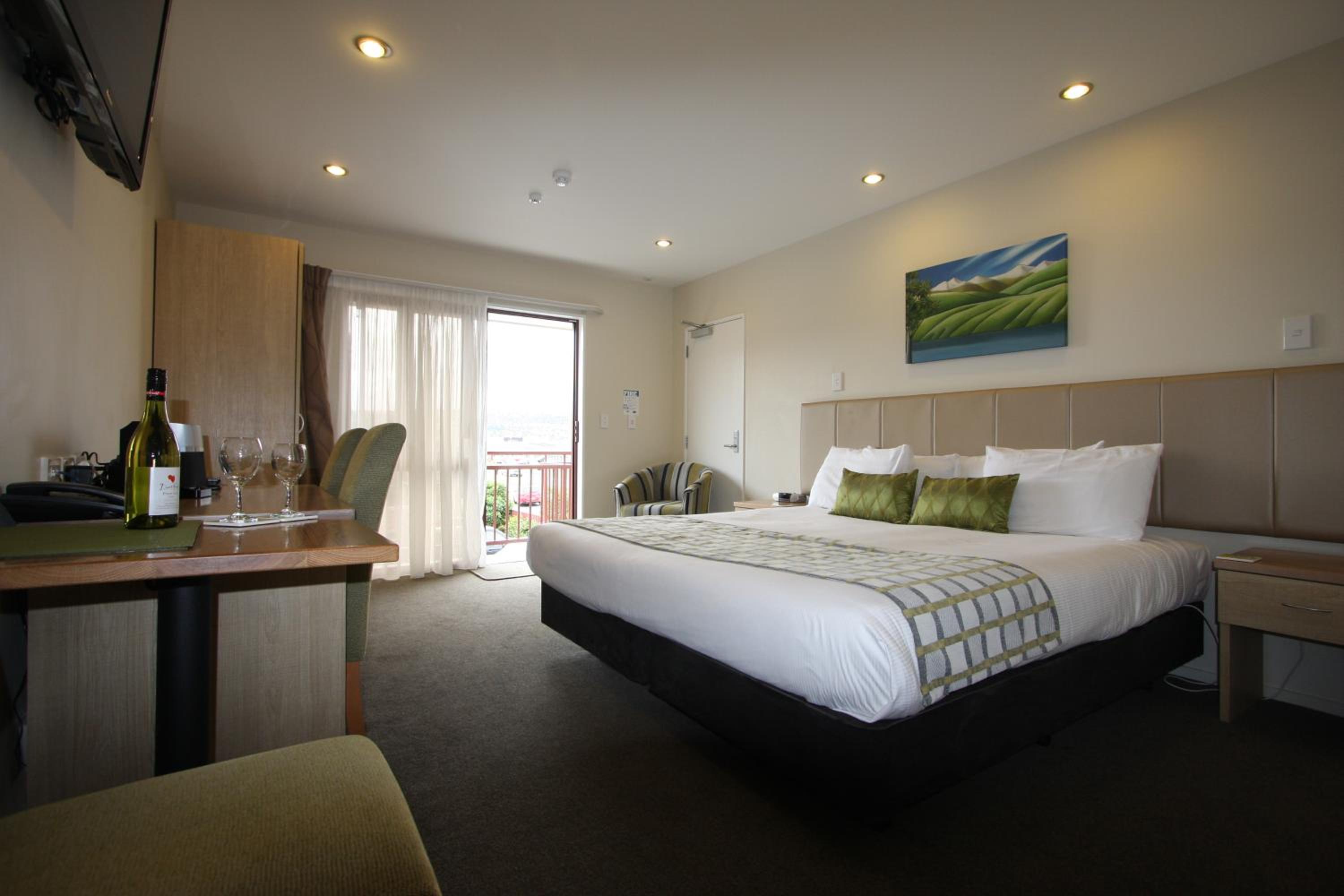 King Room with Spa Bath - Photo 7