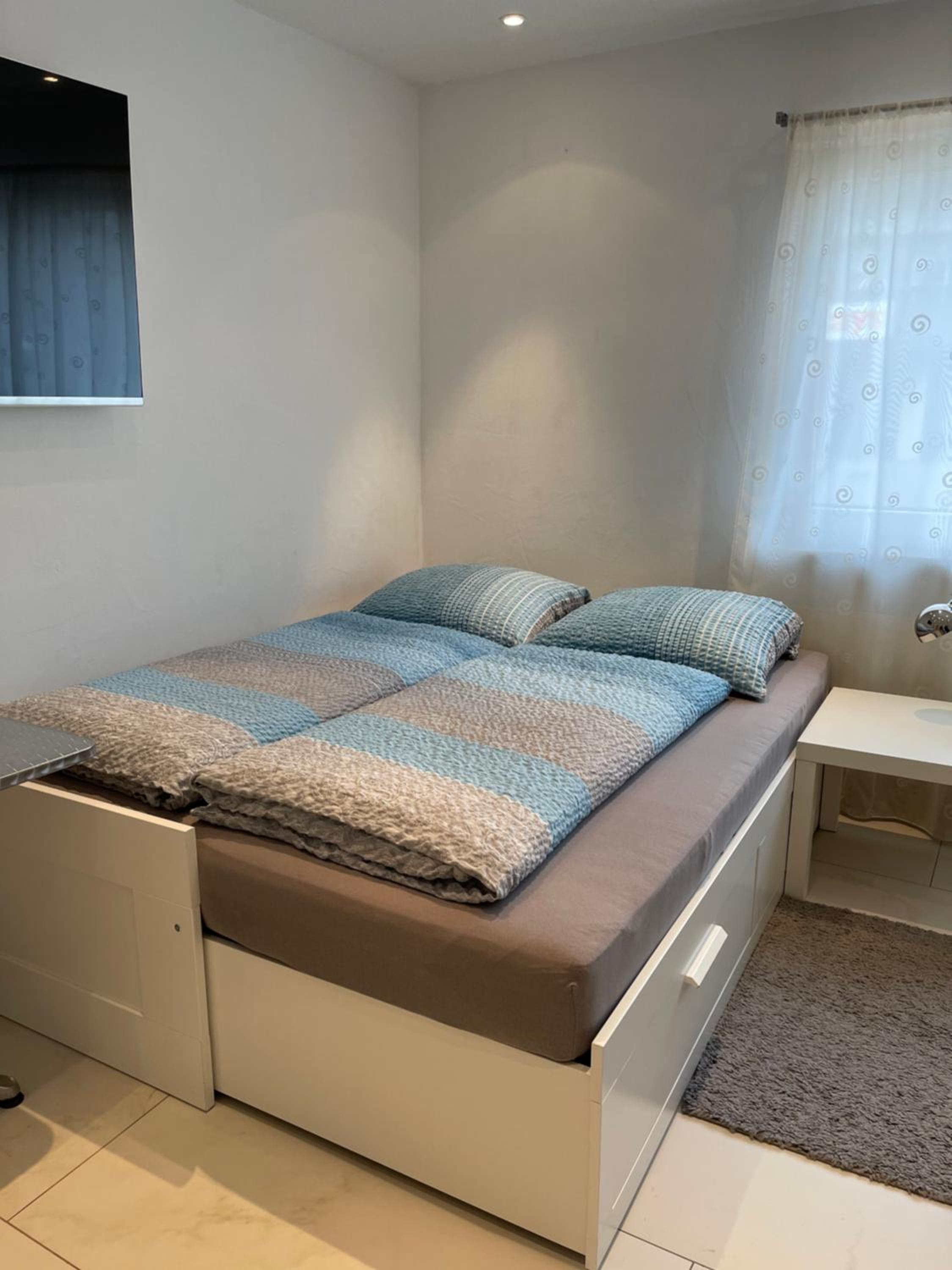 Apartment photo 2