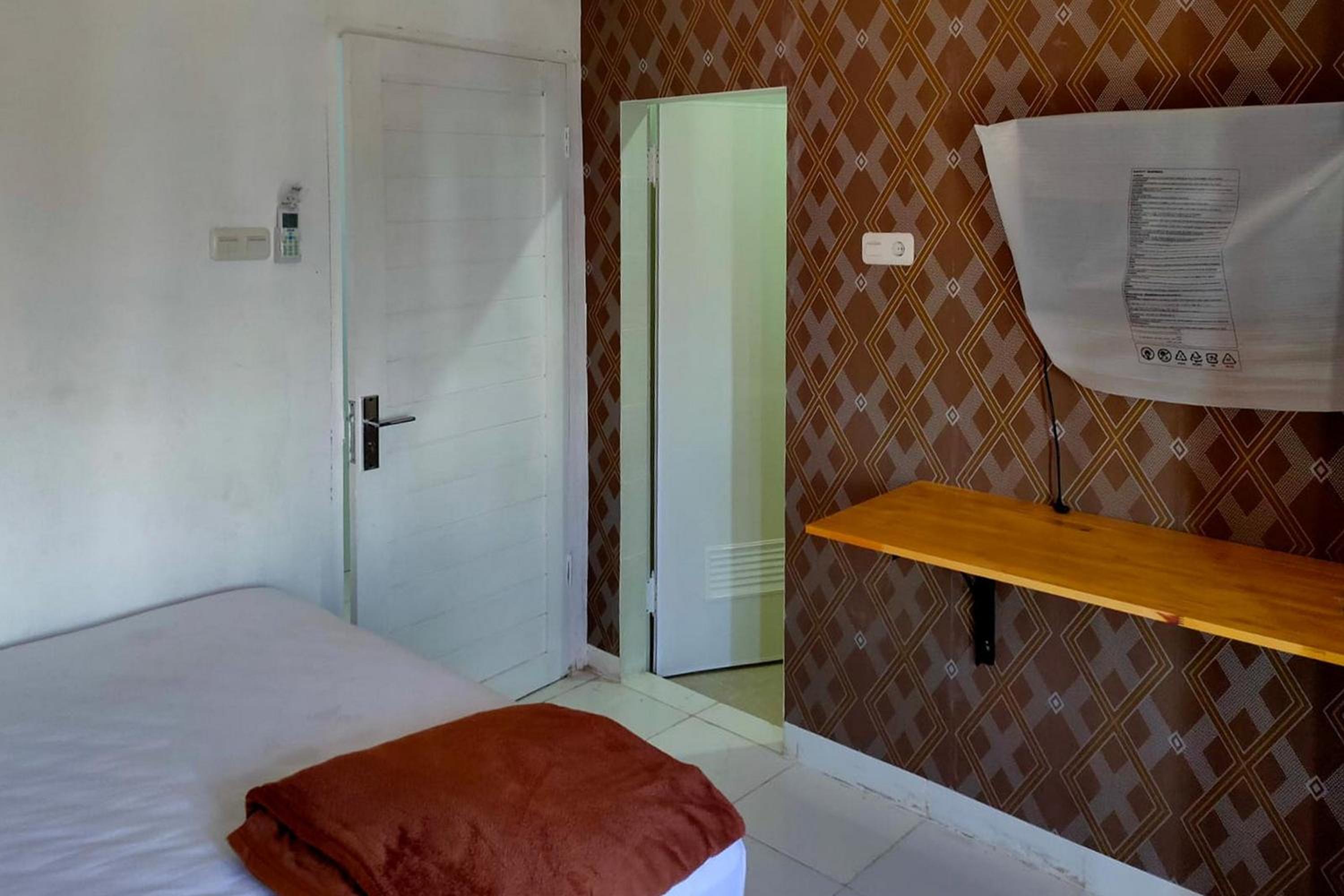 Single Room photo 2