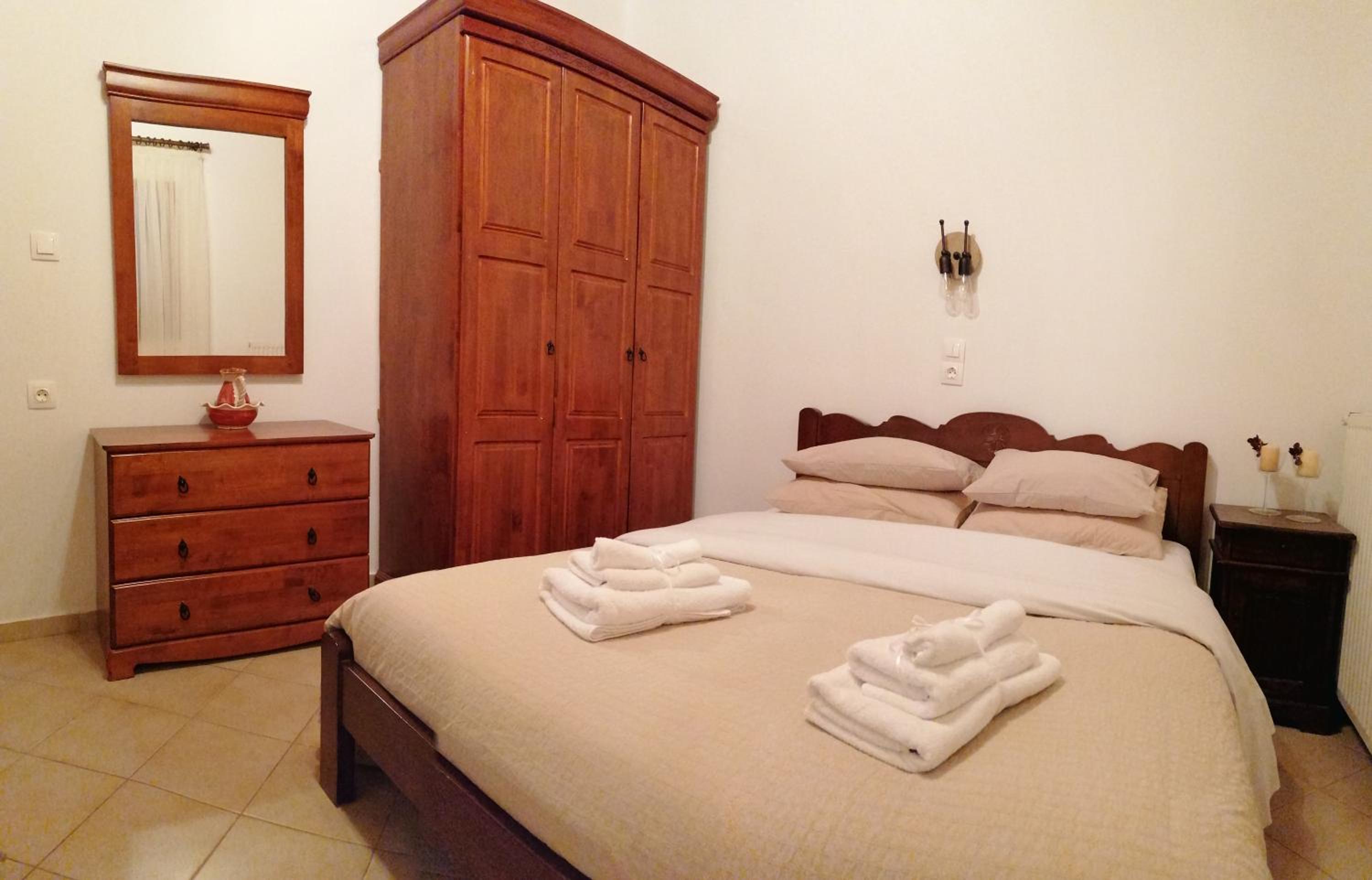 Two-Bedroom House photo 2