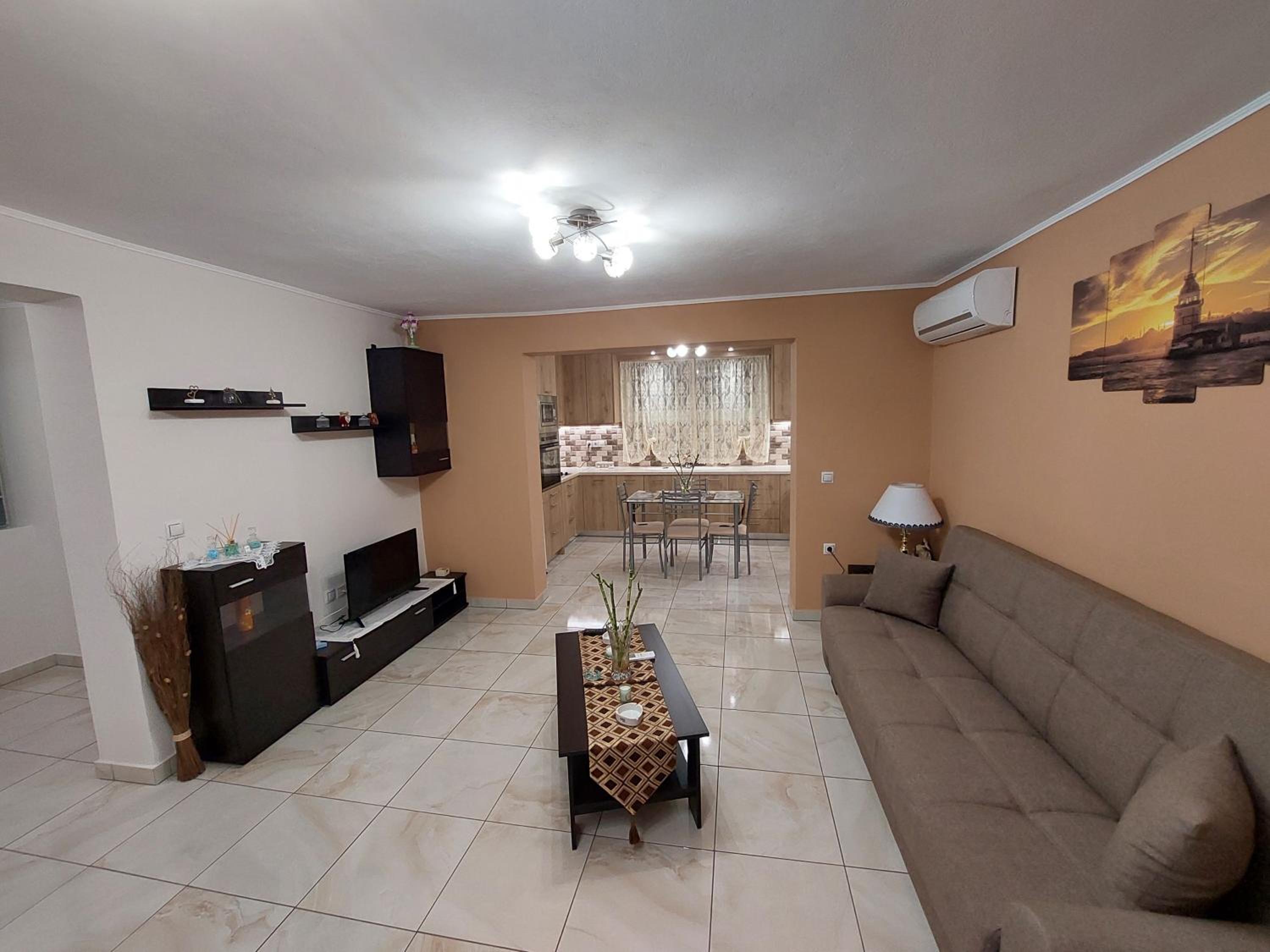 Two-Bedroom Apartment - Photo 41