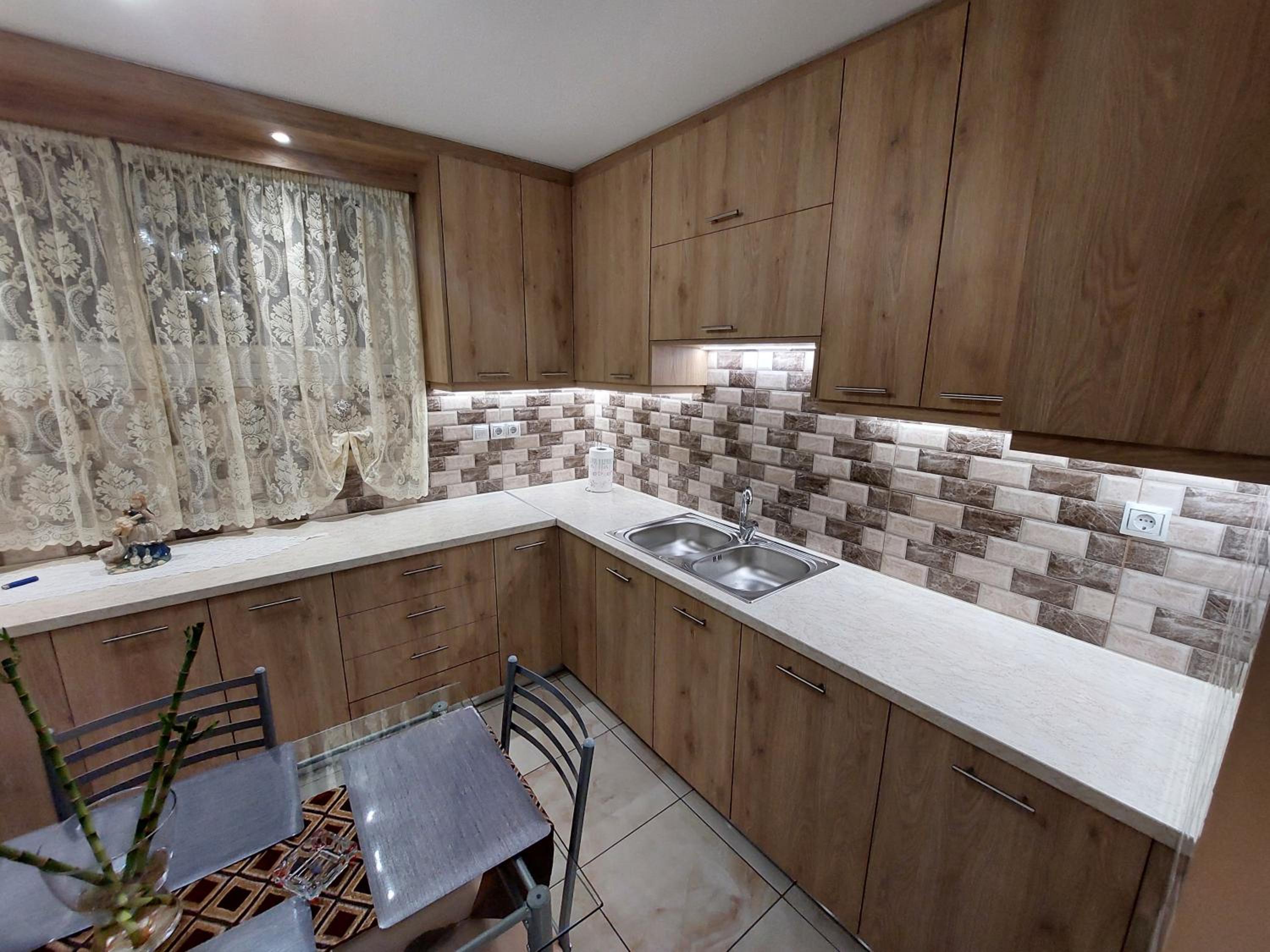 Two-Bedroom Apartment - Photo 9