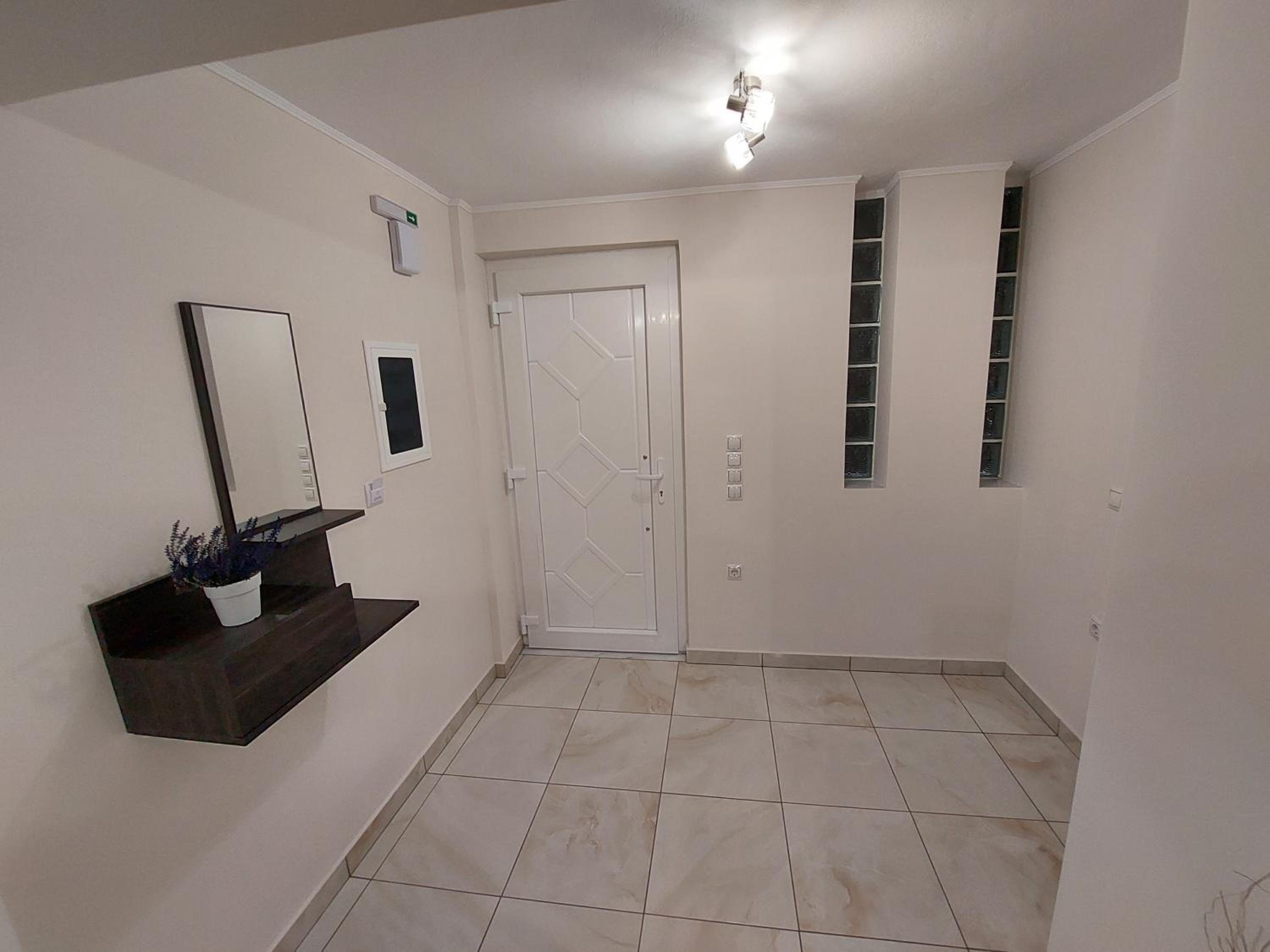 Two-Bedroom Apartment - Photo 12