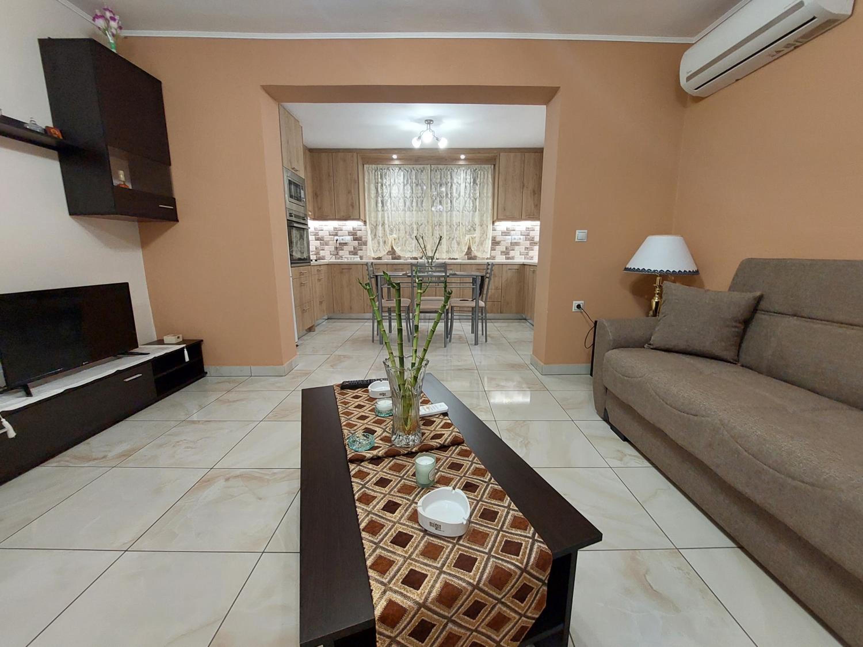 Two-Bedroom Apartment - Photo 36