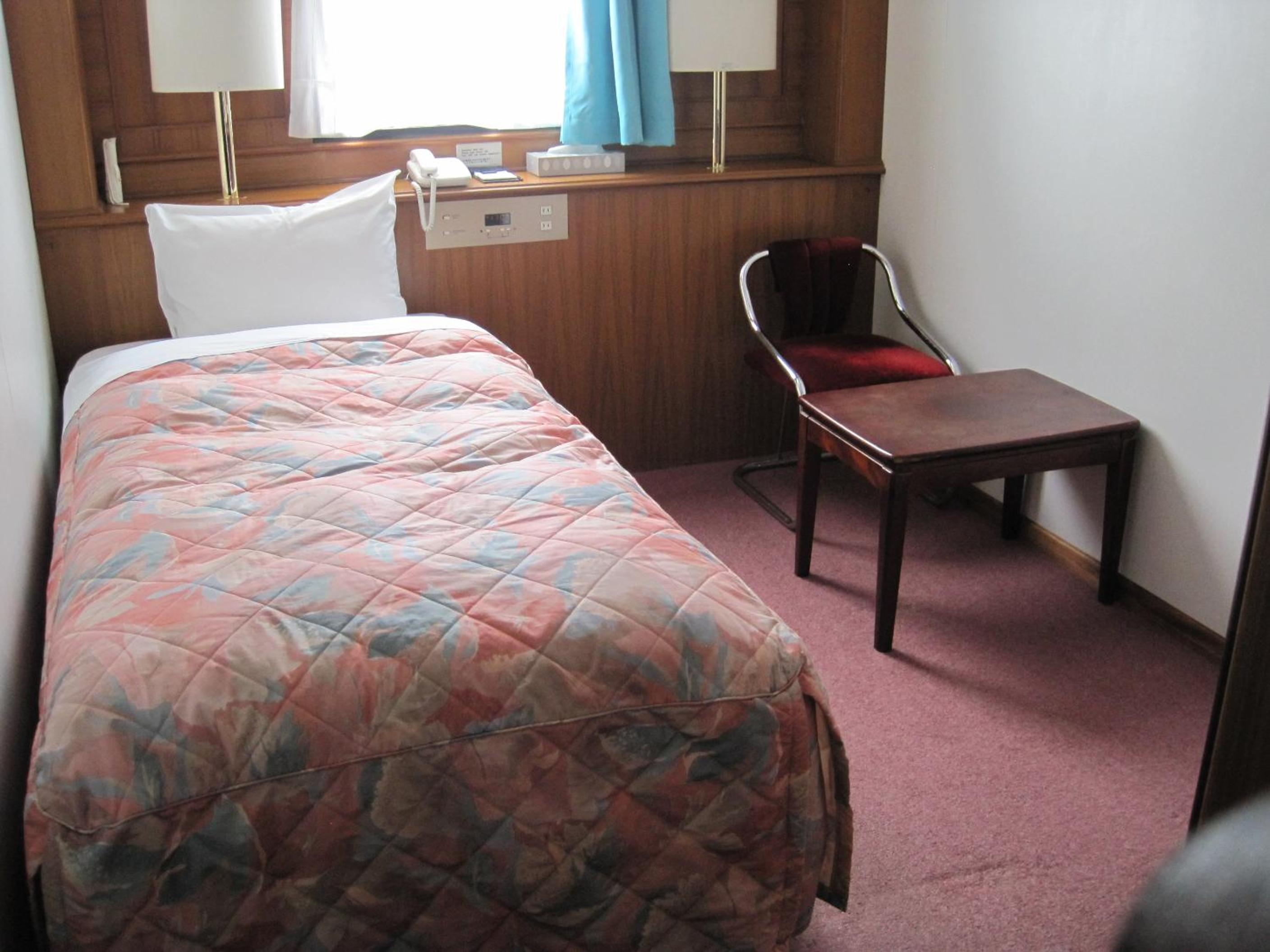 Single Room photo 2