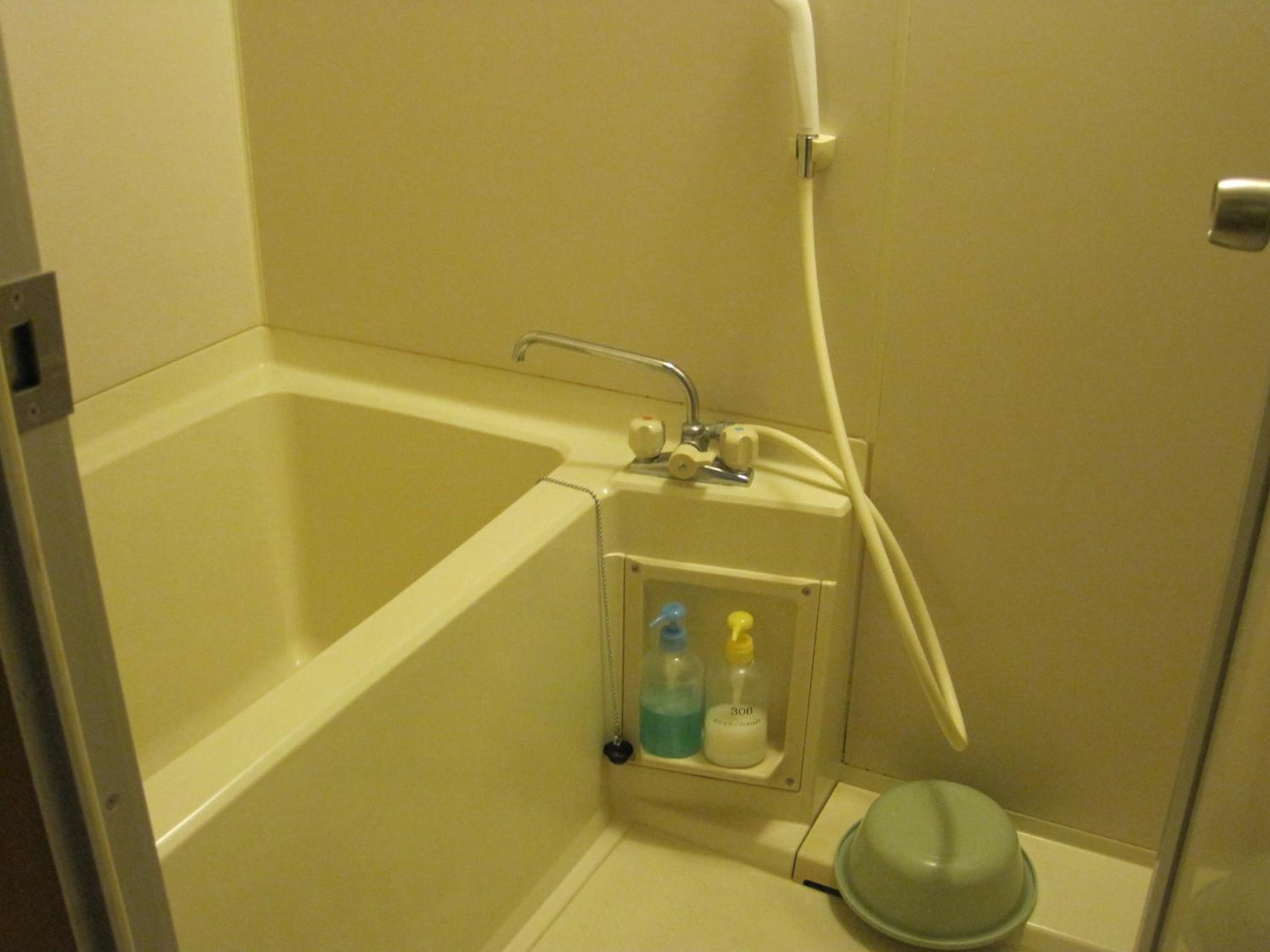 Quadruple Room - Main Building - Non-Smoking photo 3
