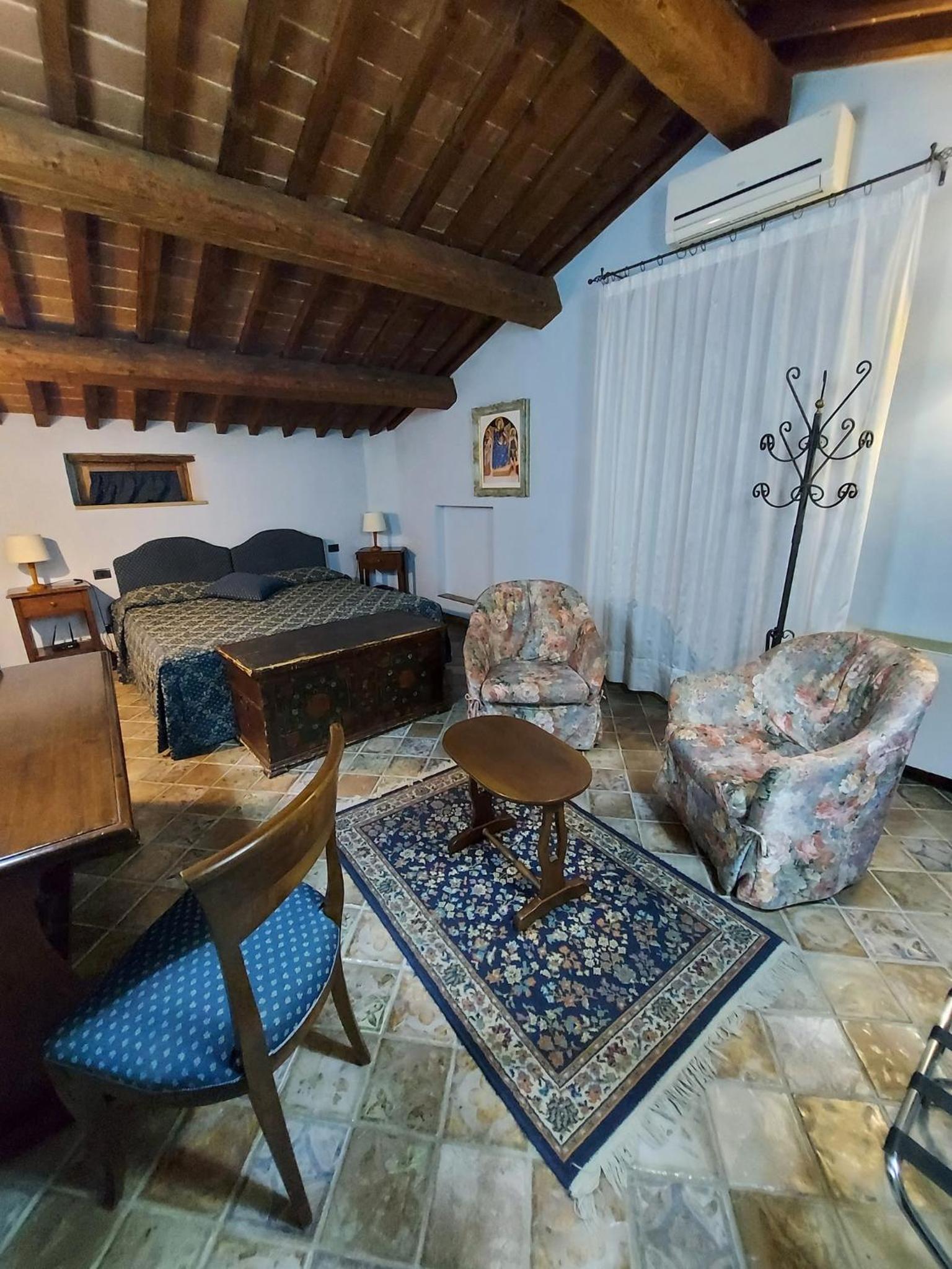 Superior Suite photo 3