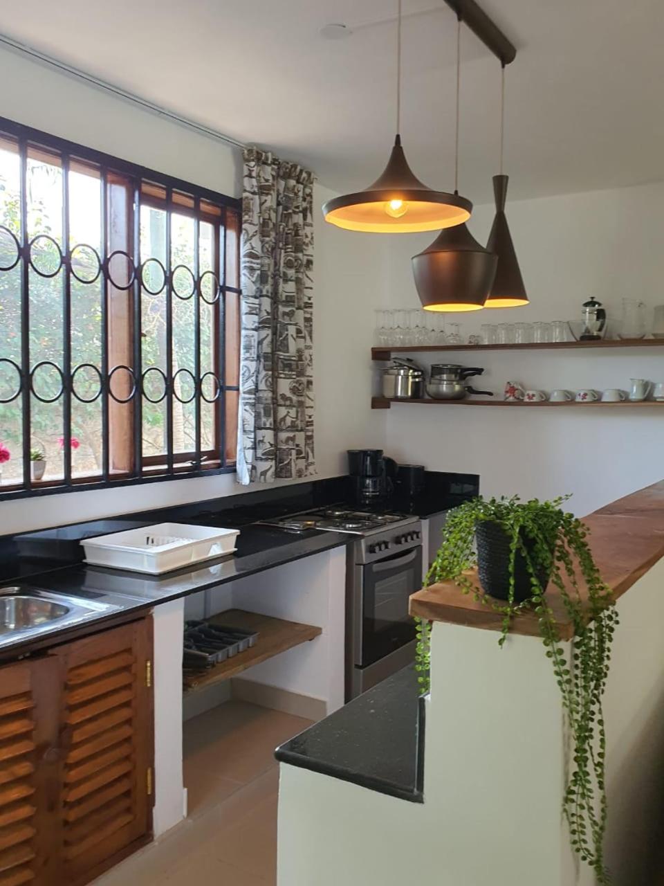Four-Bedroom House photo 3