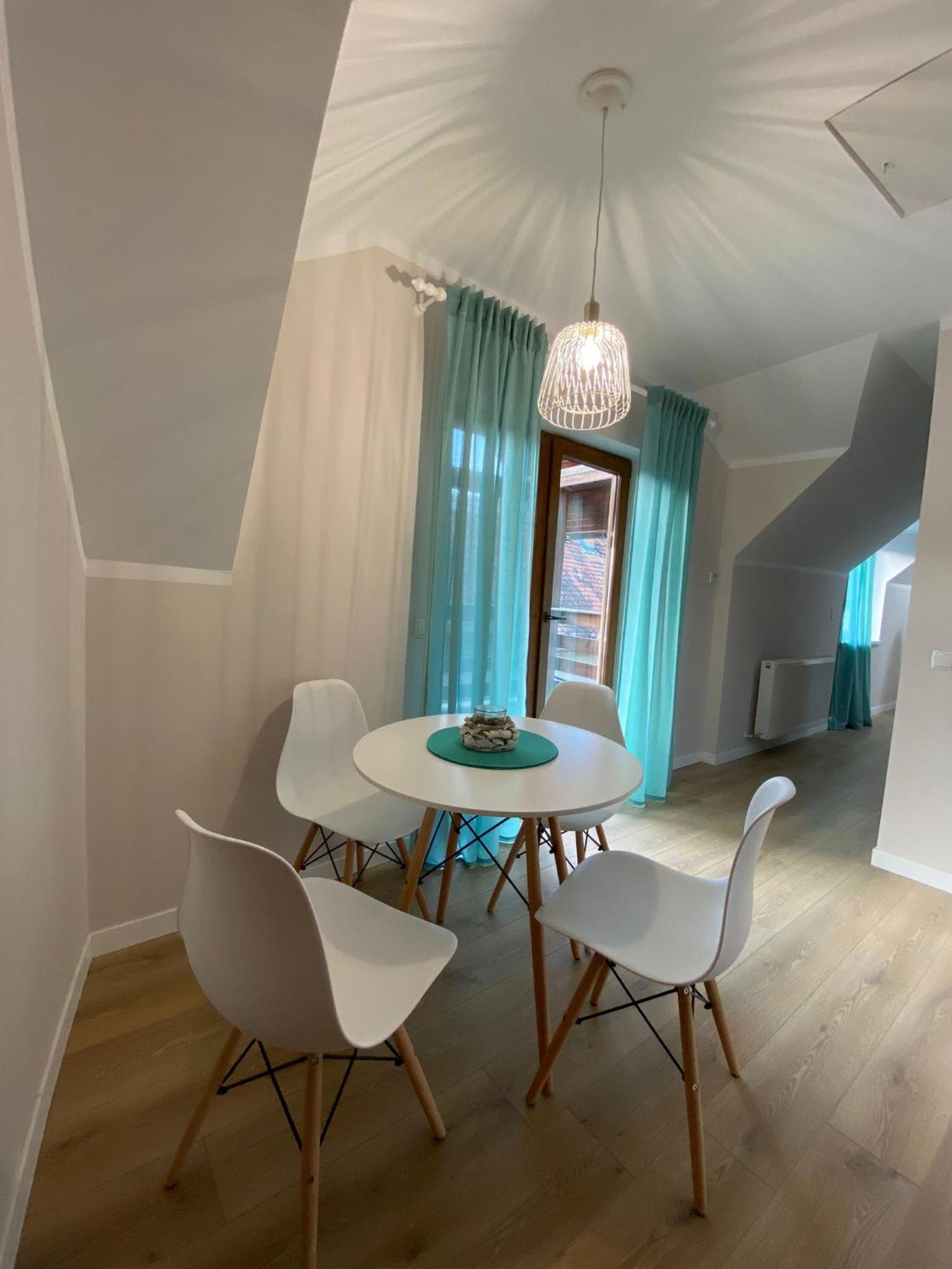 Suite with Balcony - Photo 29