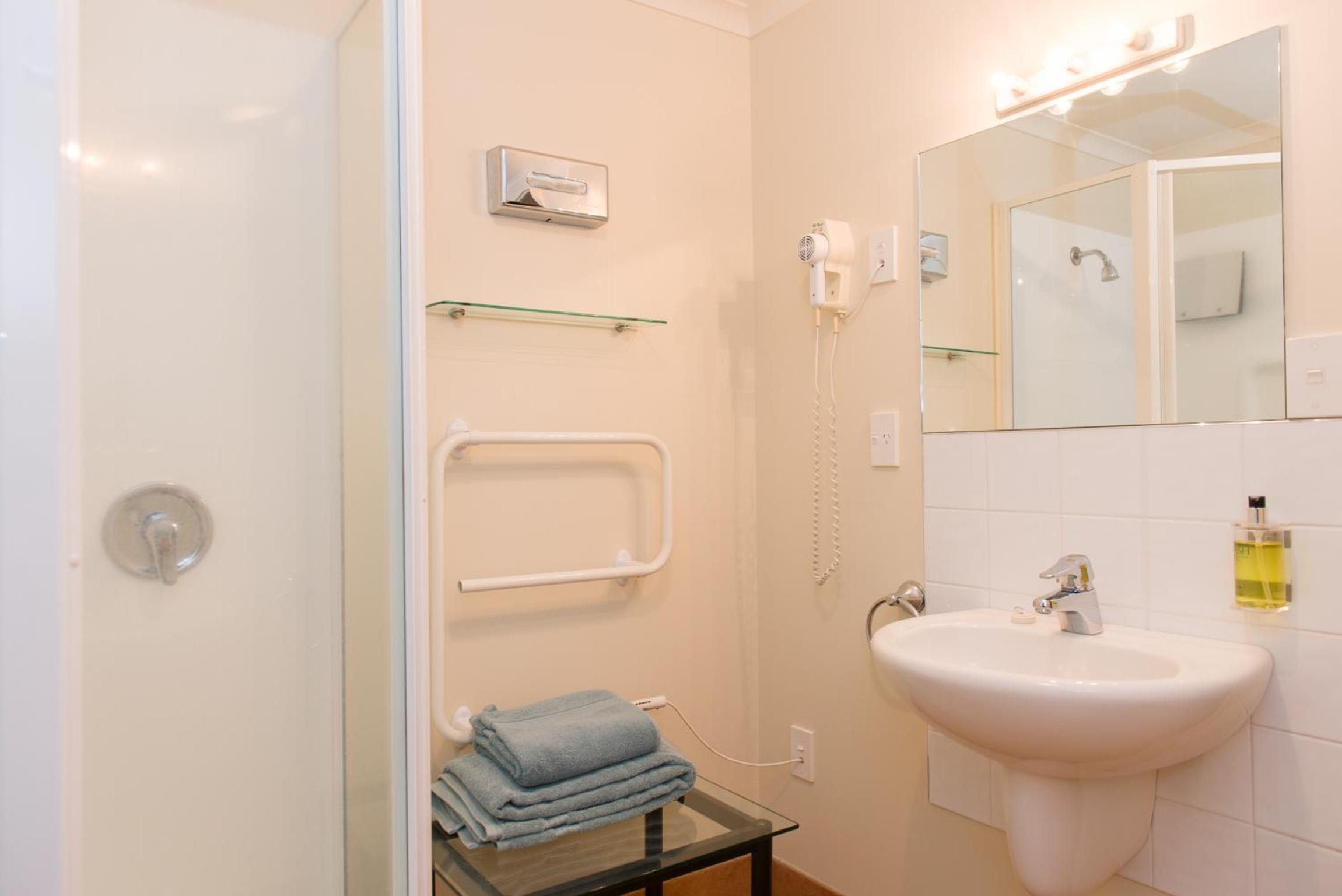Family Room with Shower photo 3