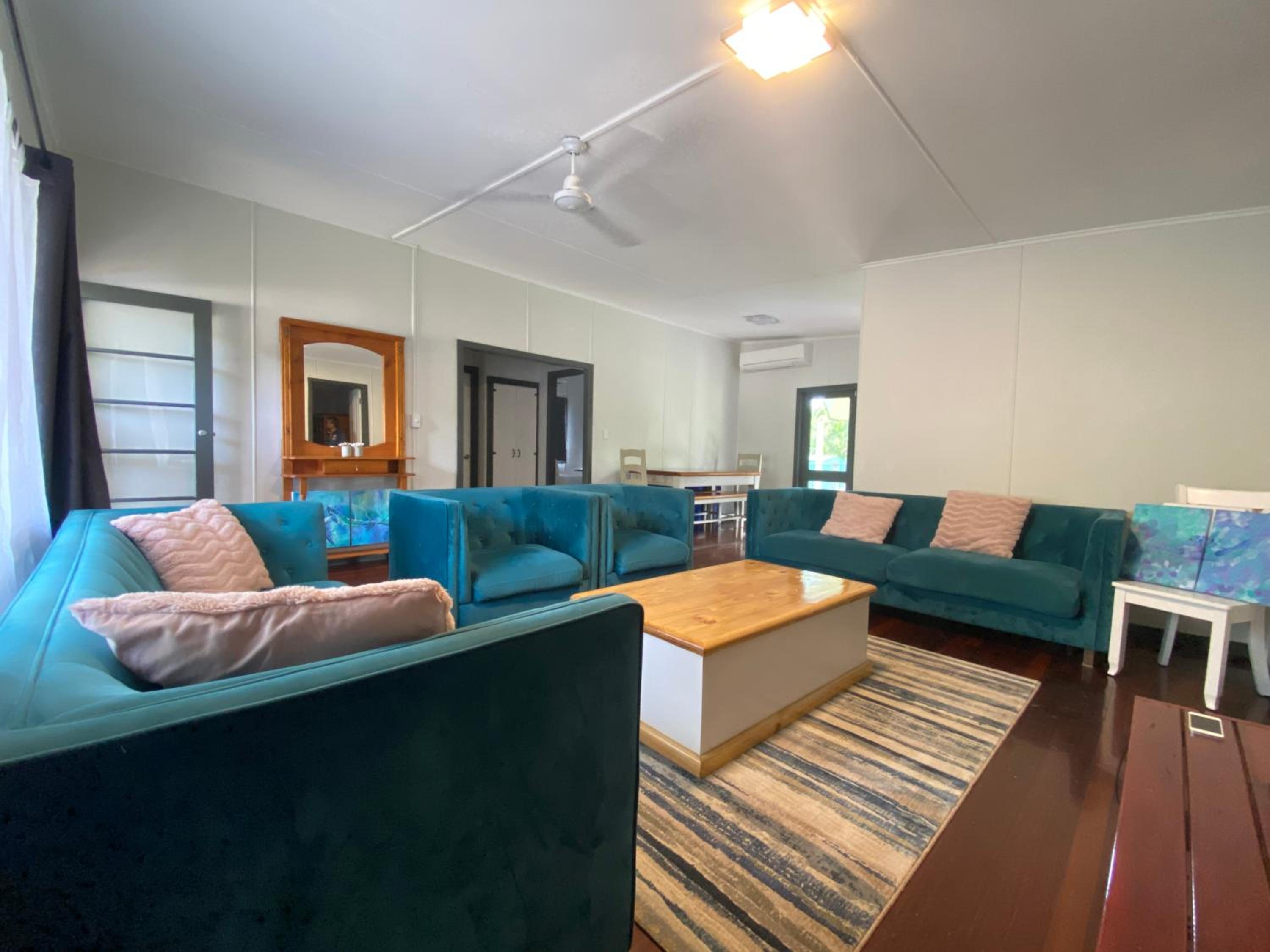 Four-Bedroom House photo 1