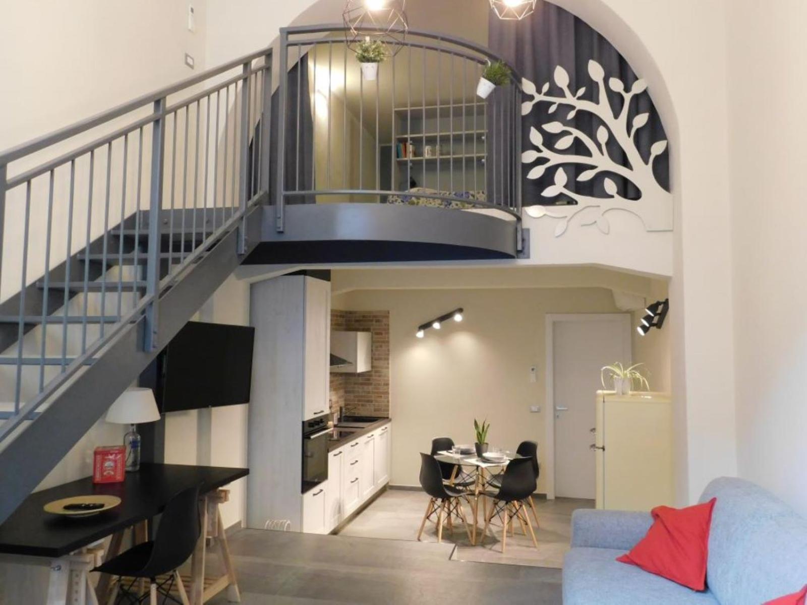 One-Bedroom Apartment - Photo 1