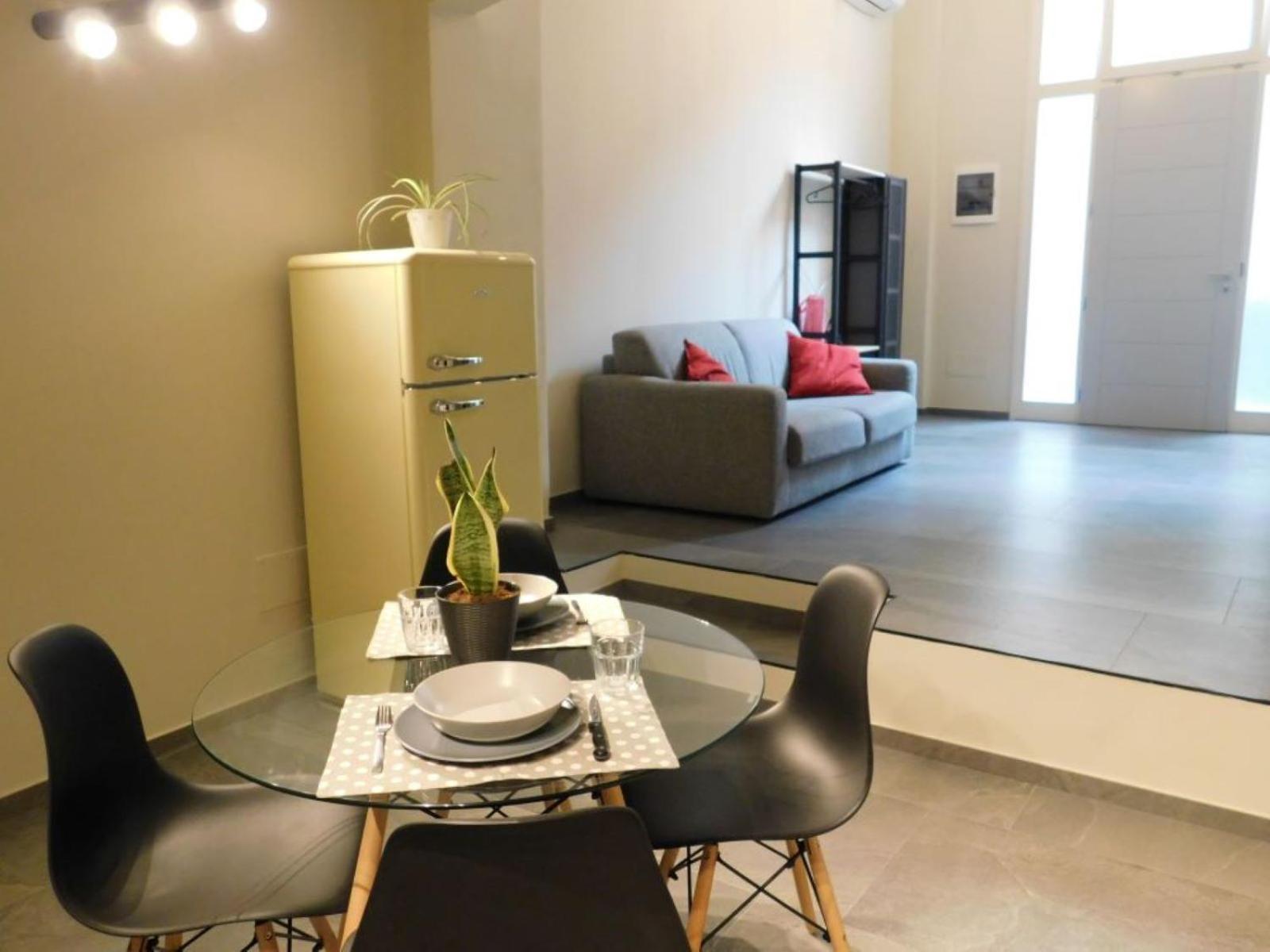 One-Bedroom Apartment - Photo 5