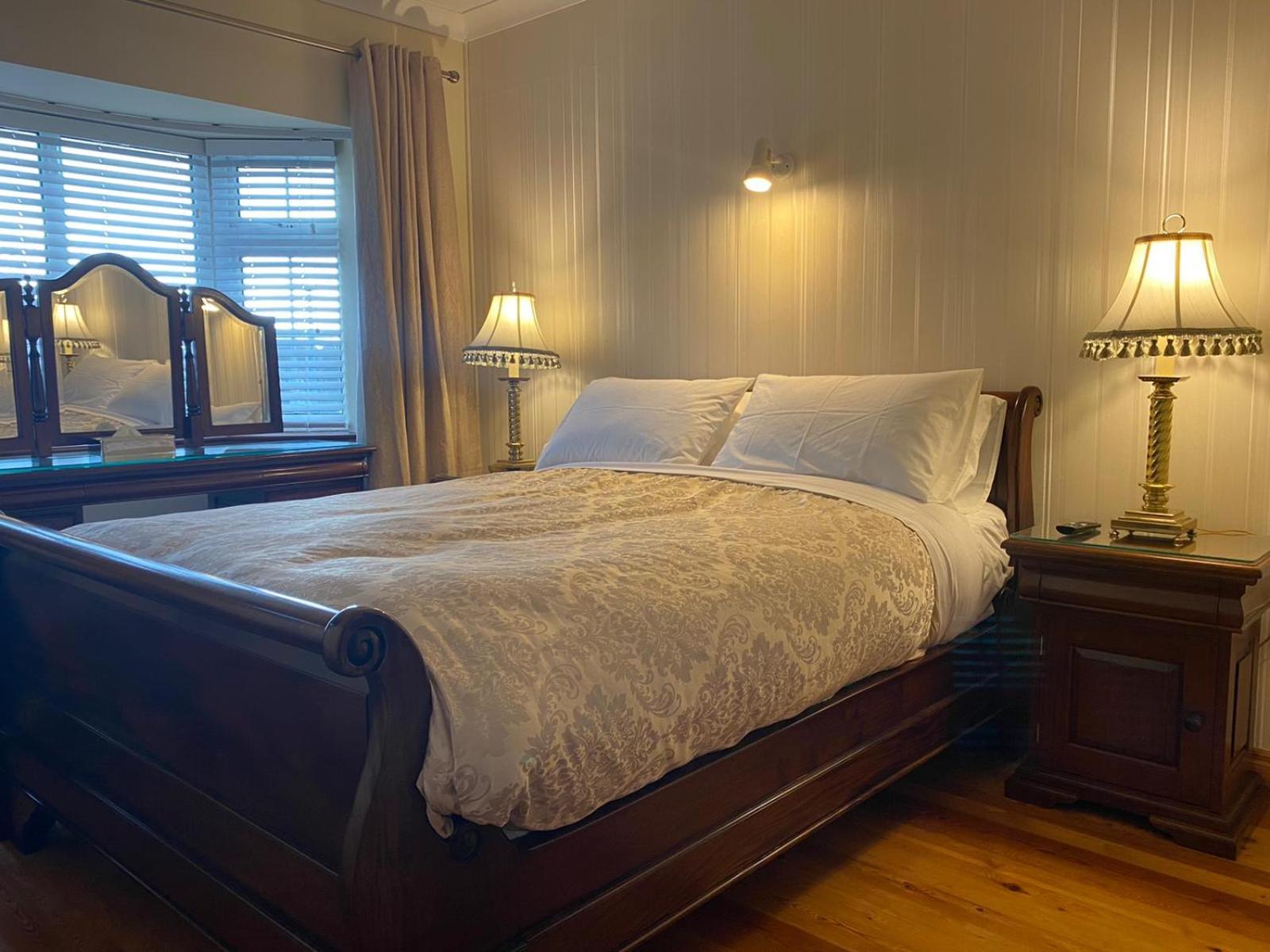 Superior King Room - Photo 9