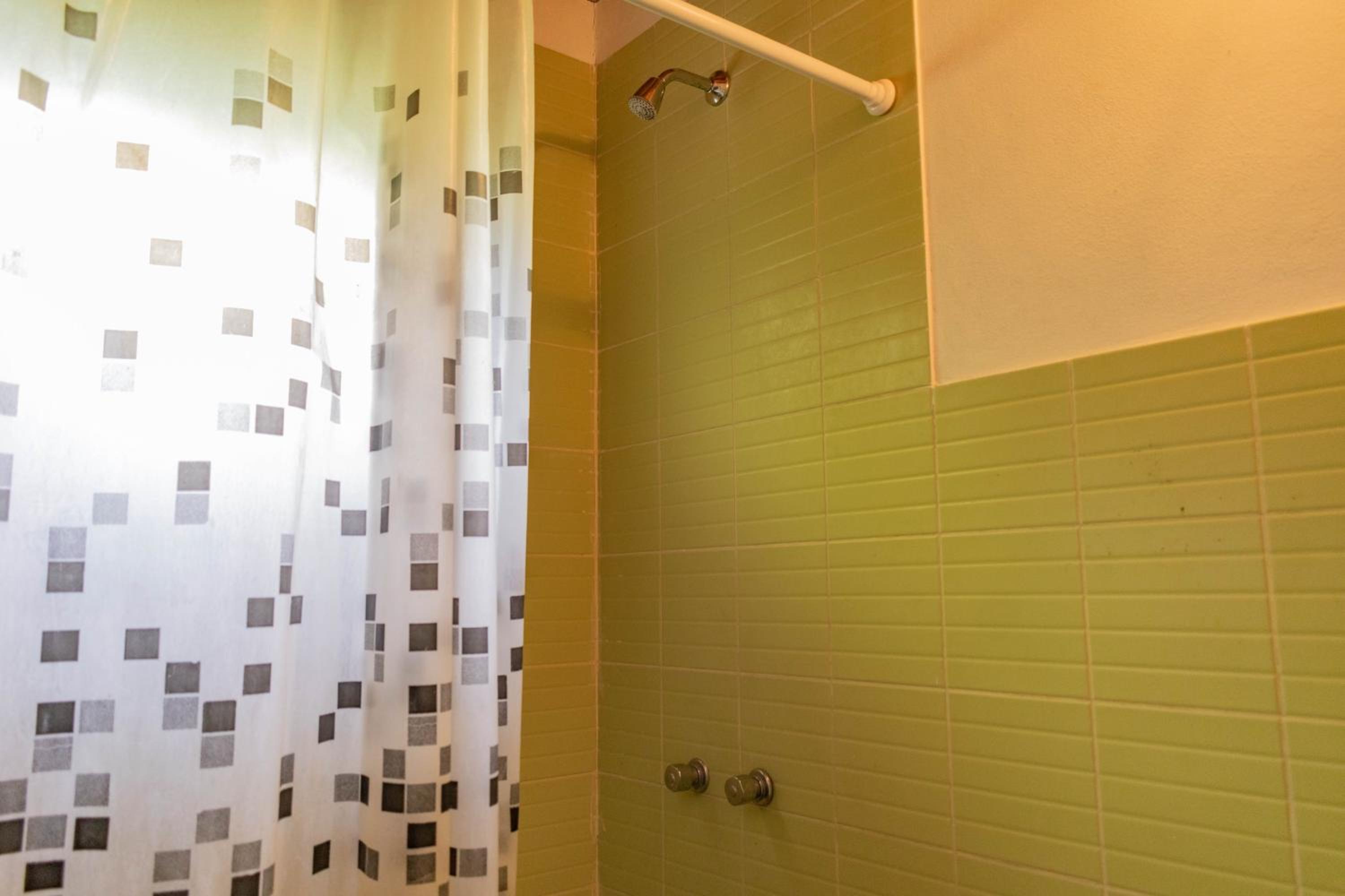 Double Or Twin Room With Private Bathroom photo 2