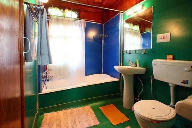 Deluxe Triple Room - Photo 4