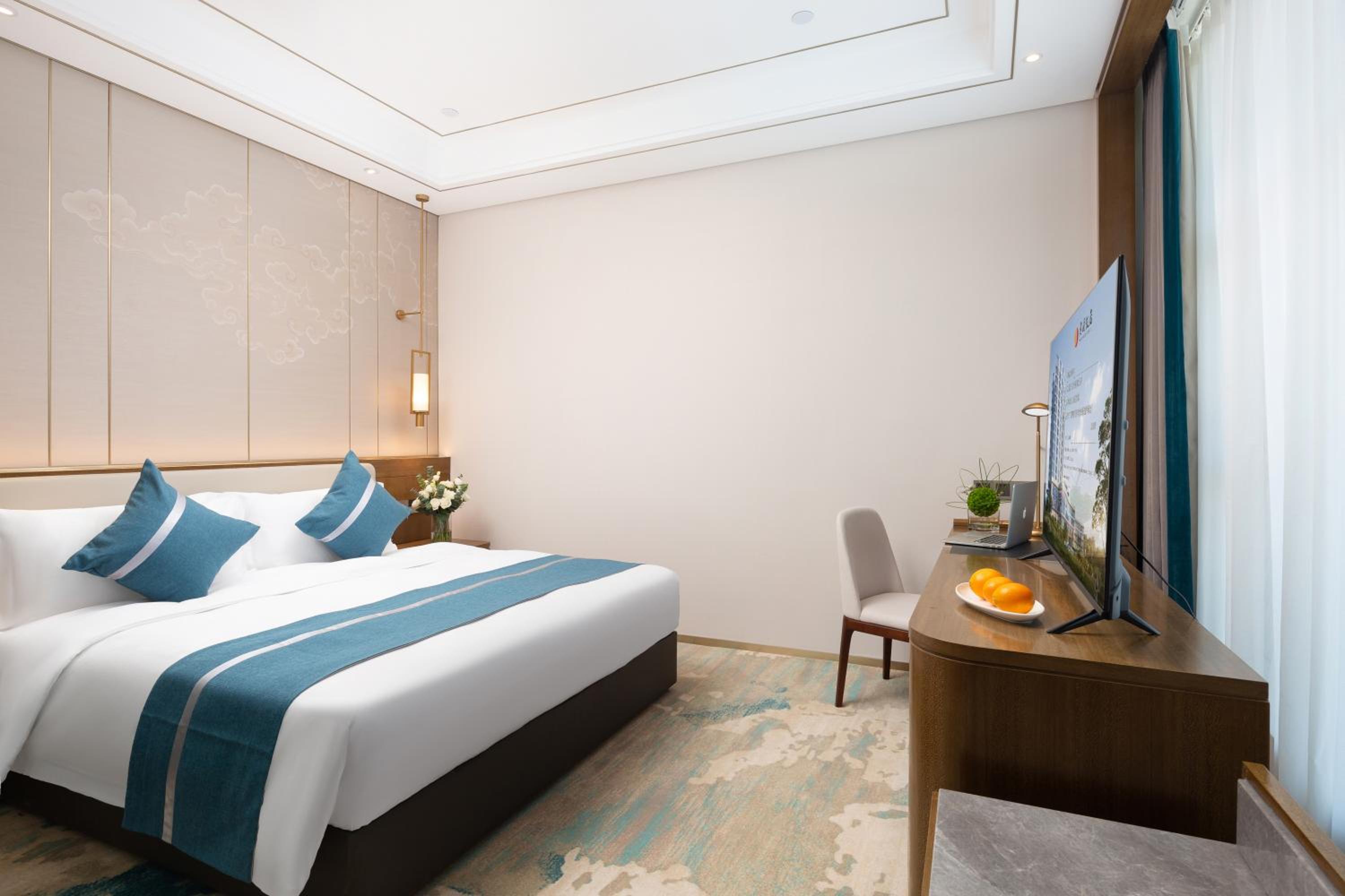 Superior Queen Room