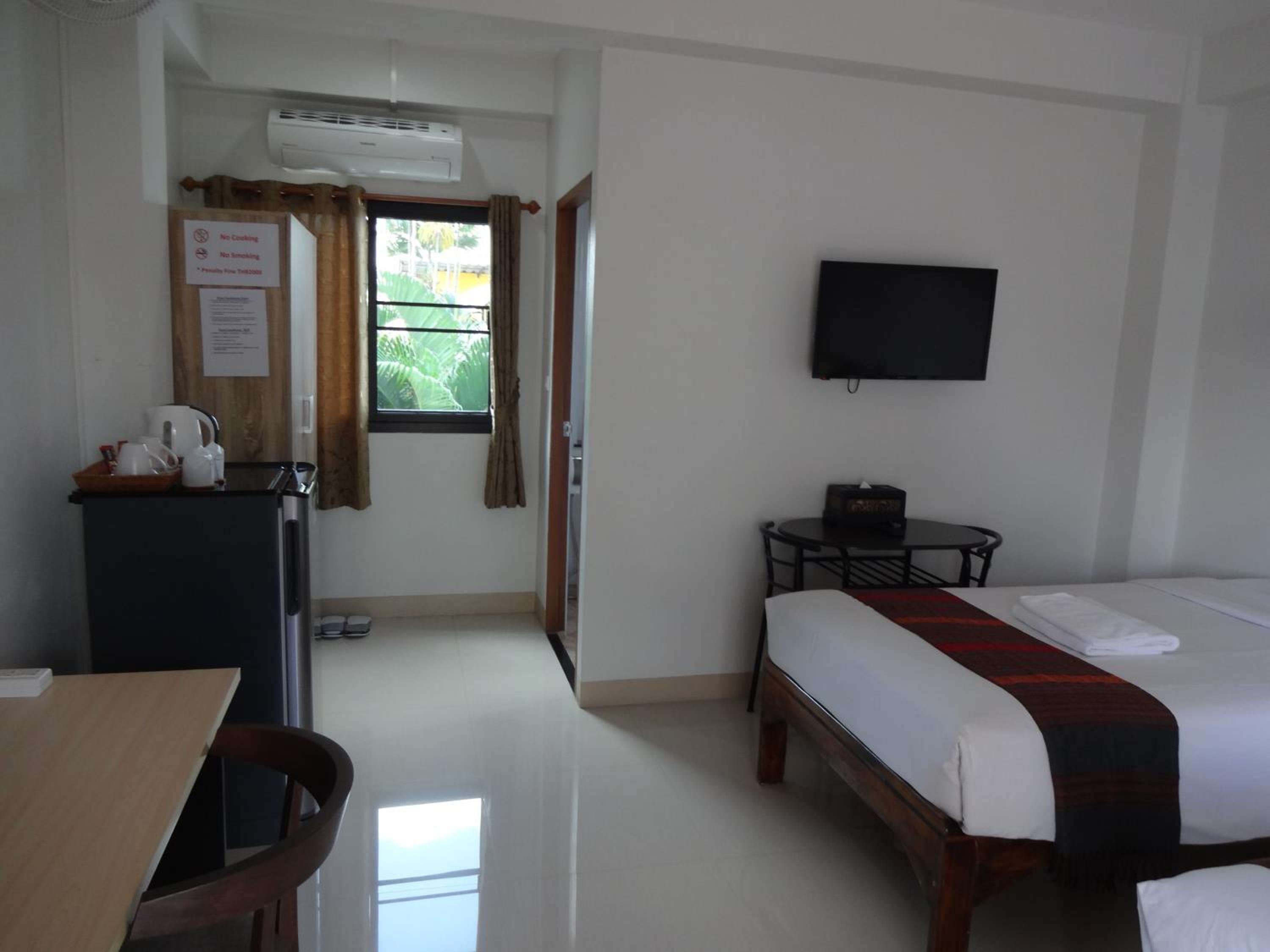 Standard Twin Room- Upper Floor - Photo 11