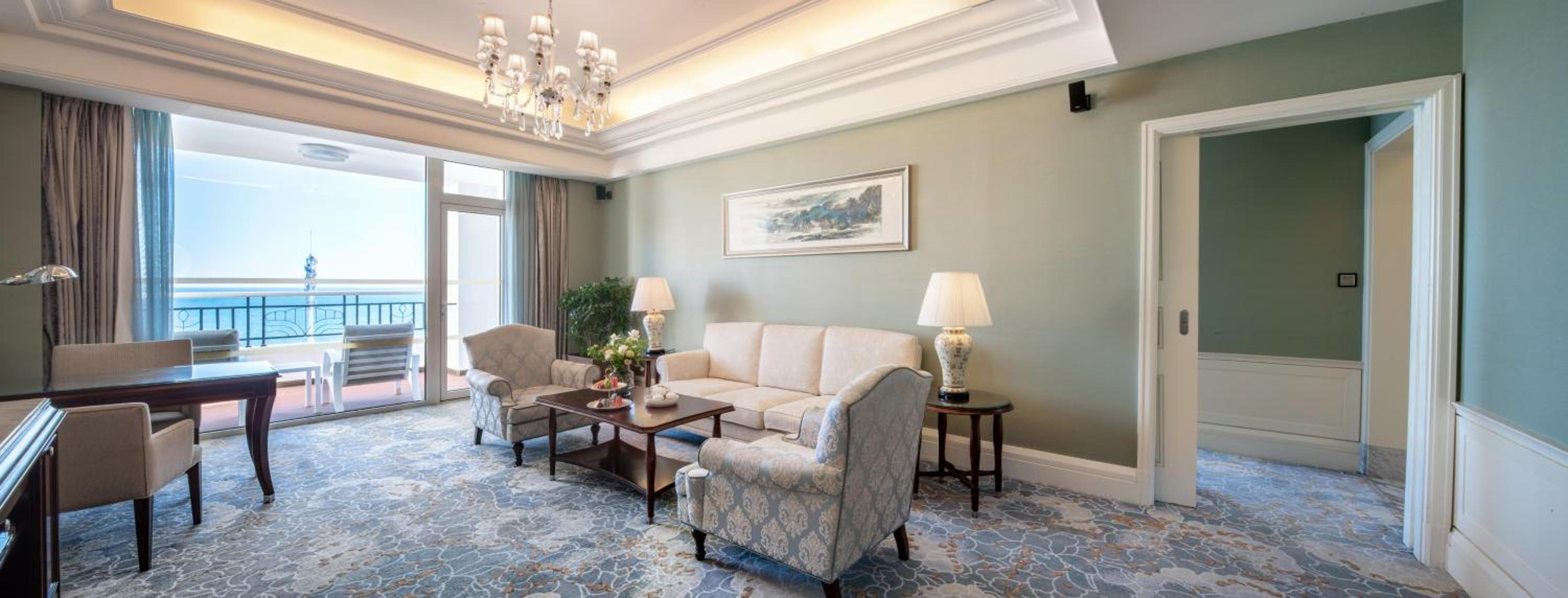 Executive Suite with Sea View photo 2