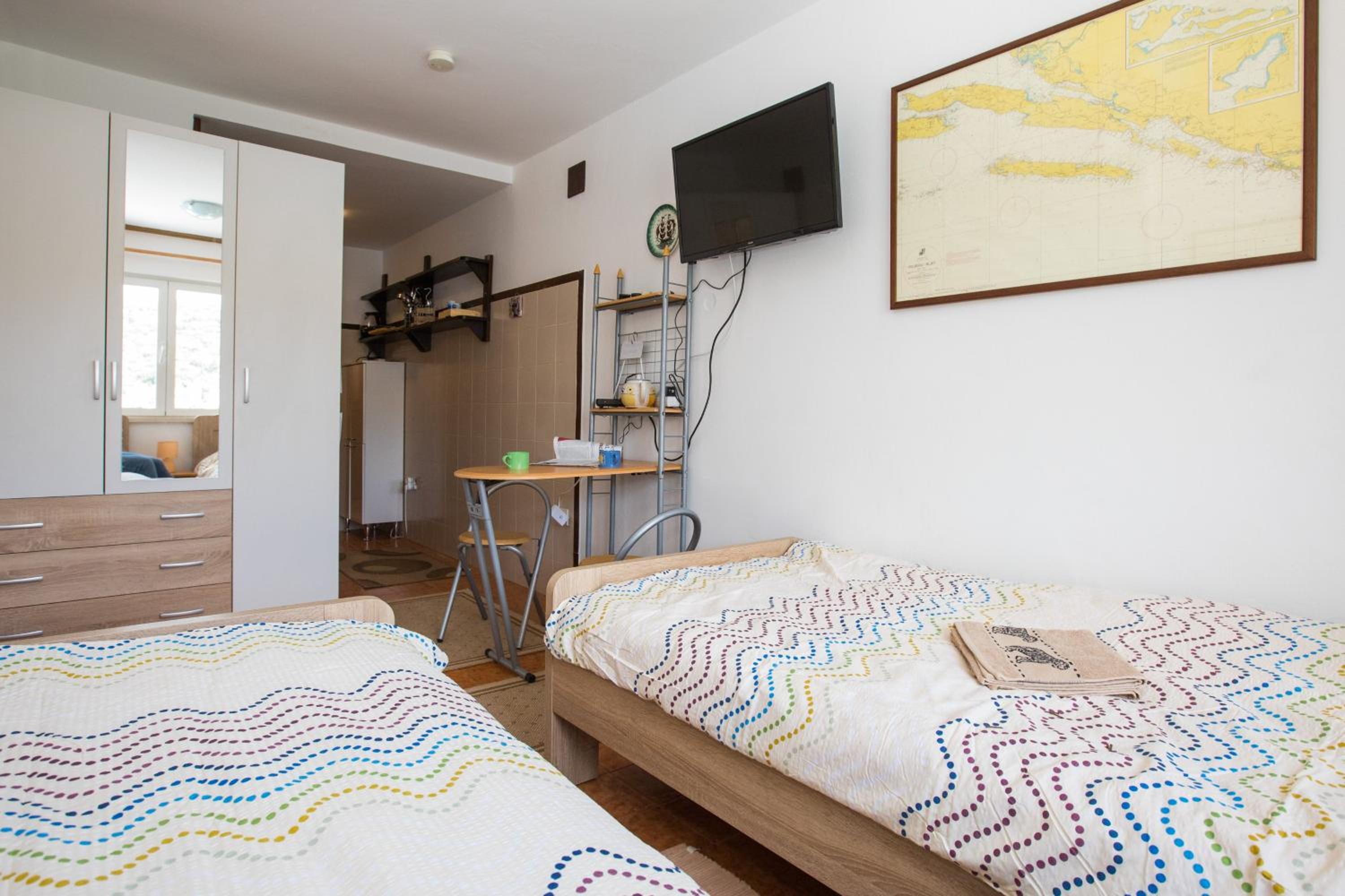 Studio Apartment with Sea View photo 3