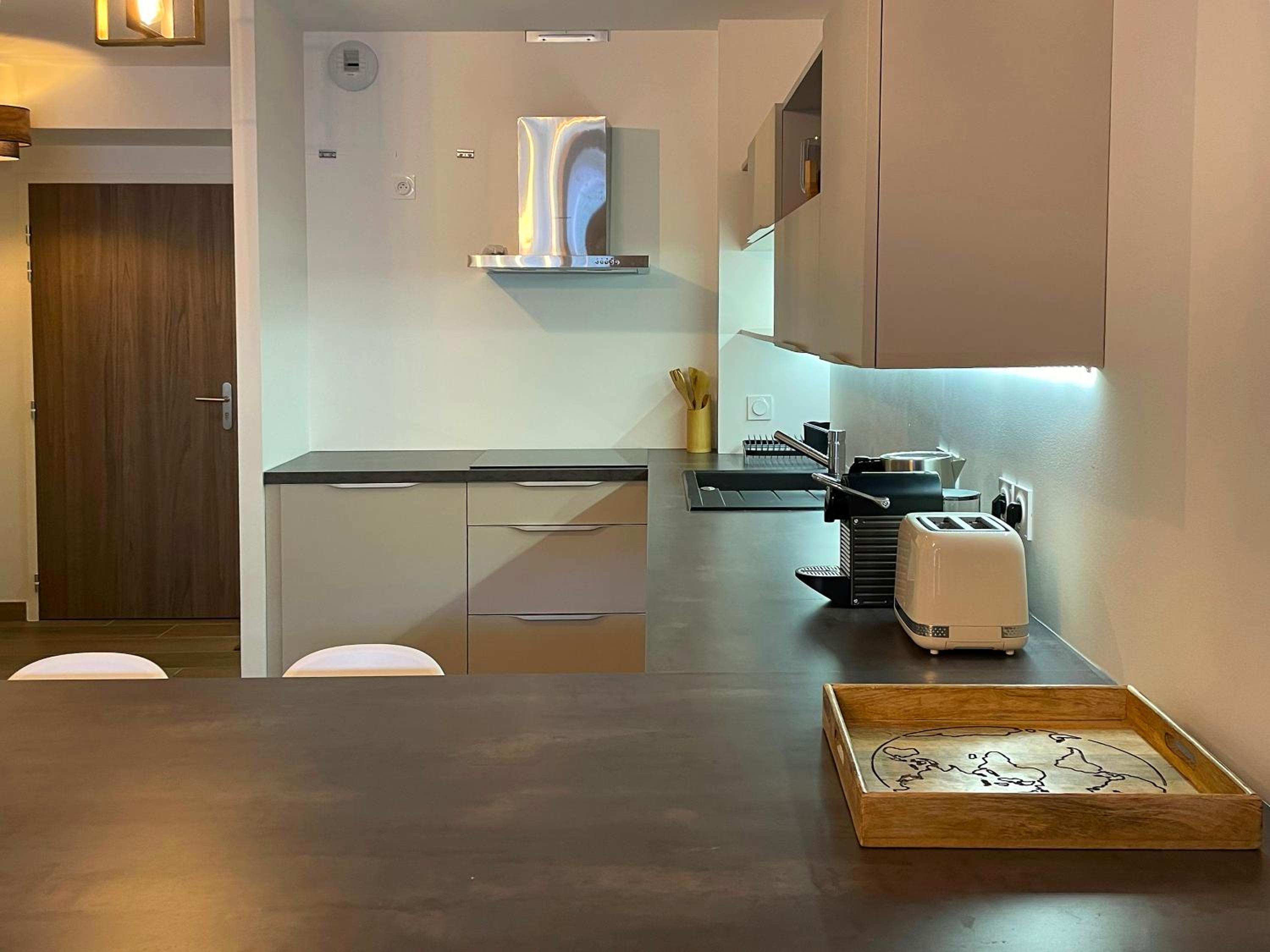 Superior Apartment photo 2