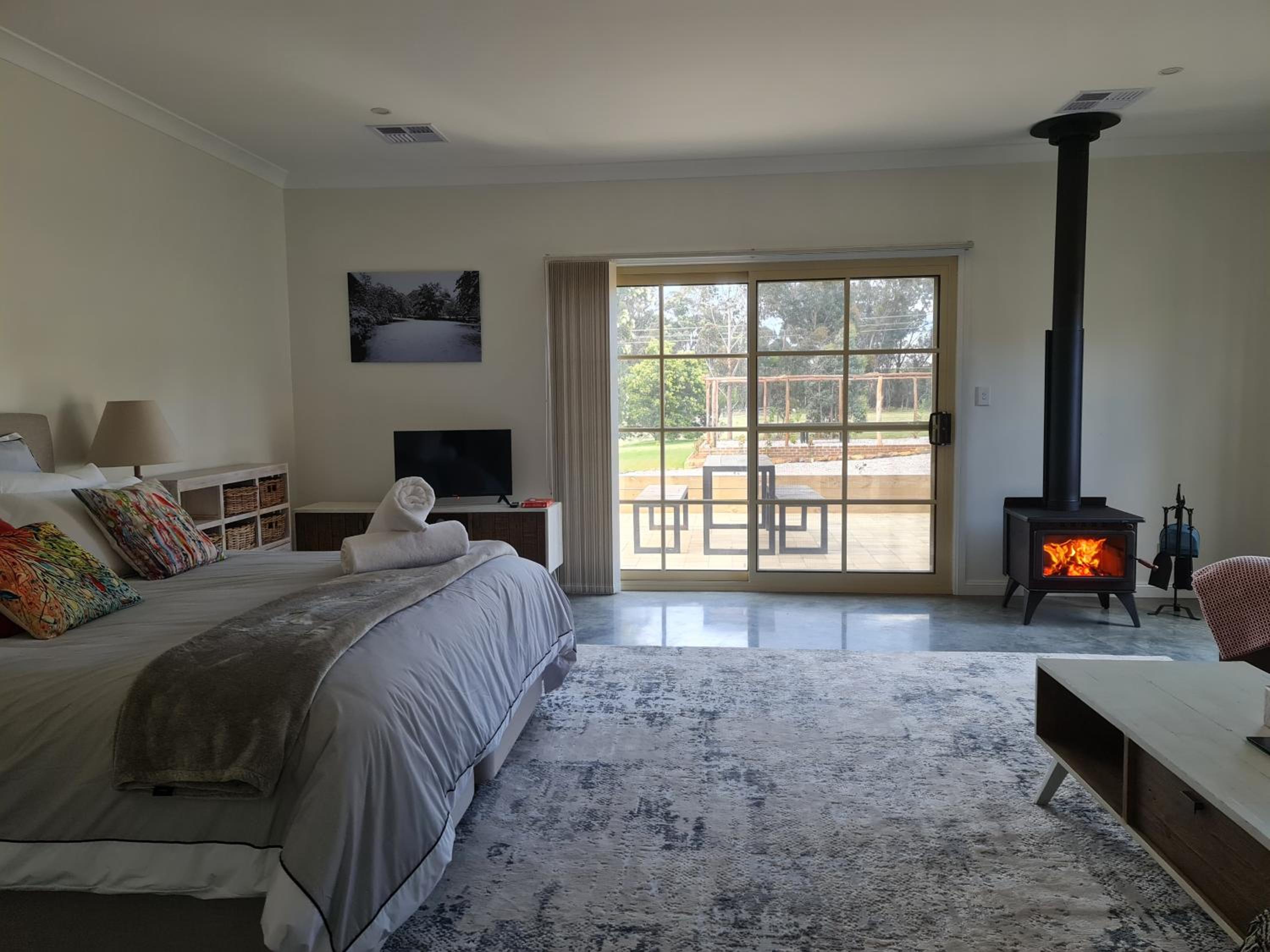 Family Room - Photo 27