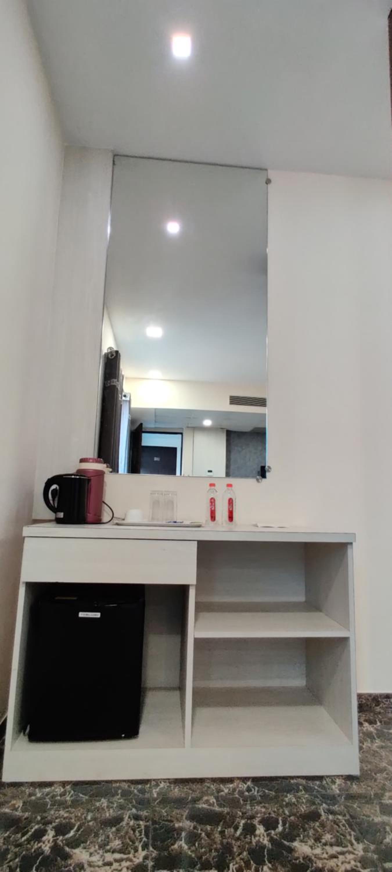 Suite - Photo 5