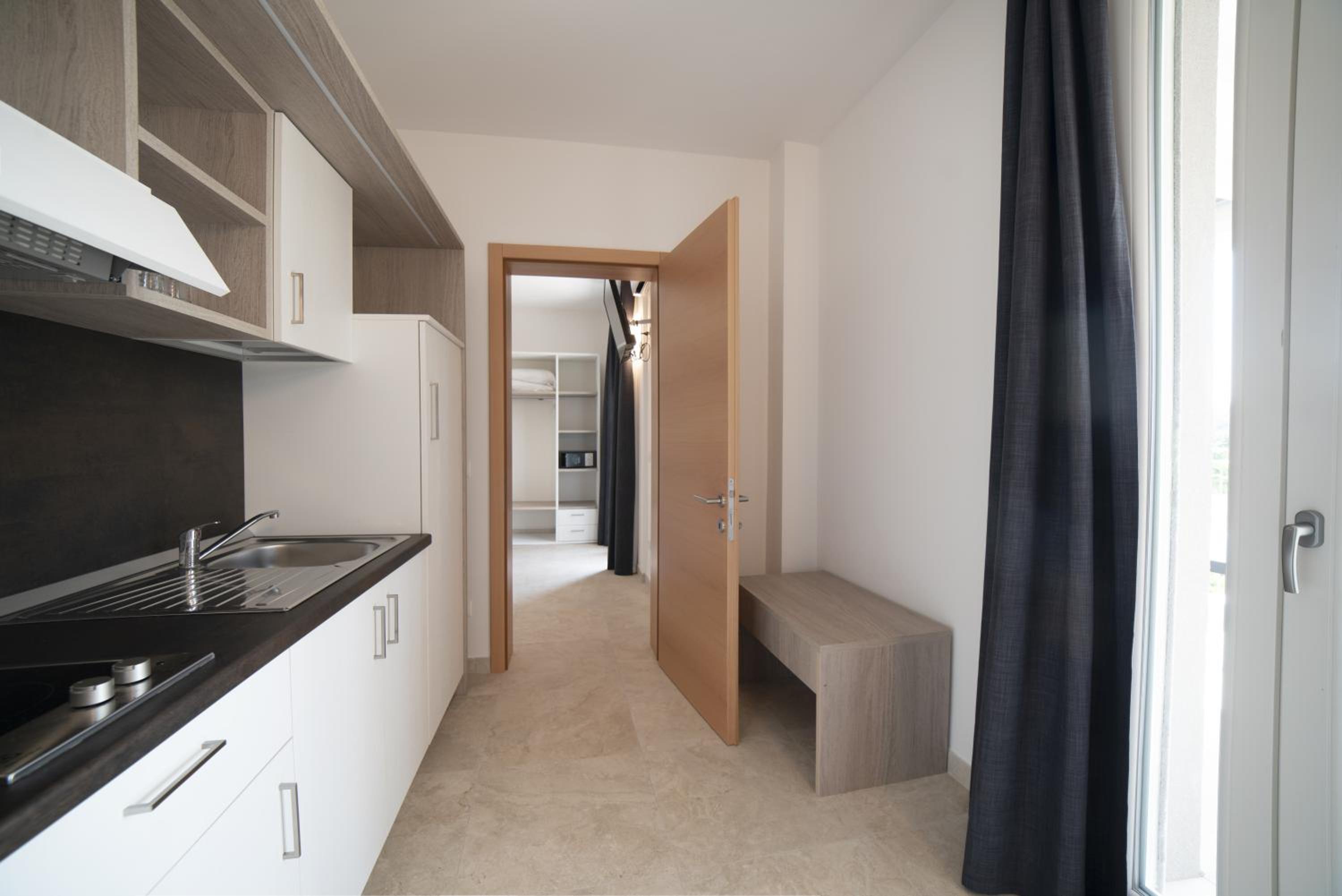 Suite with Balcony photo 3