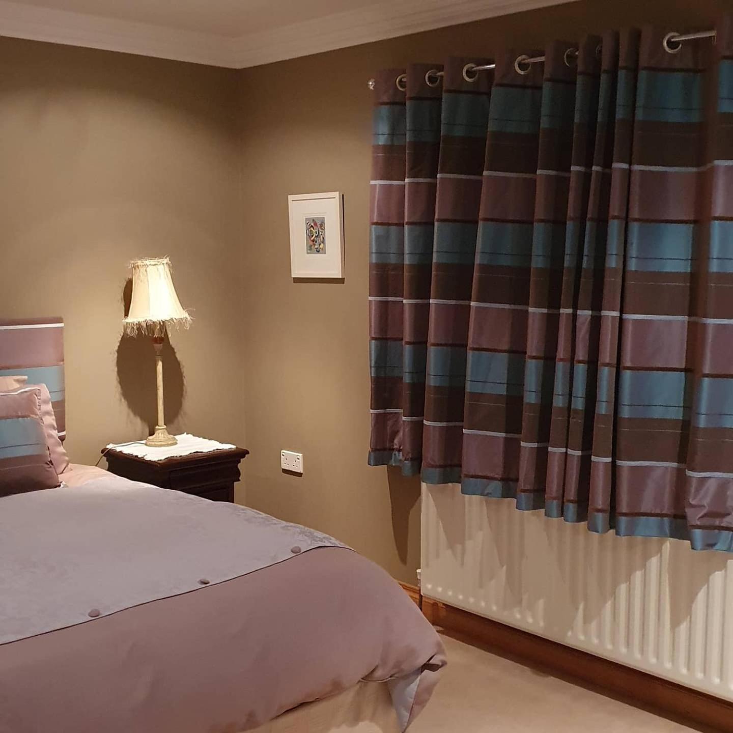 Super King Room with Private Bathroom photo 3