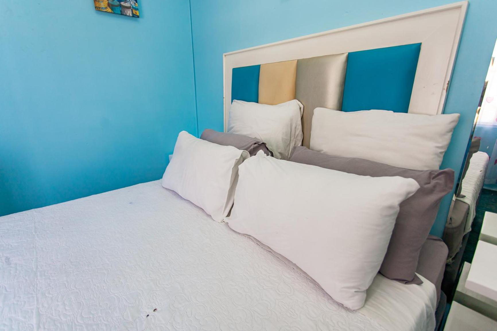 Deluxe Double or Twin Room photo 2